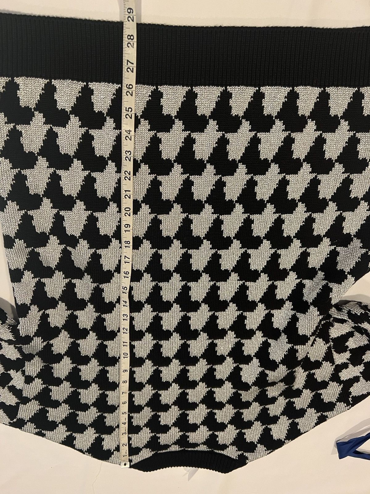 Louis Vuitton Louis Vuitton men’s sweater. XL. $2150 Size US XL / EU 56 / 4 - 3 Thumbnail