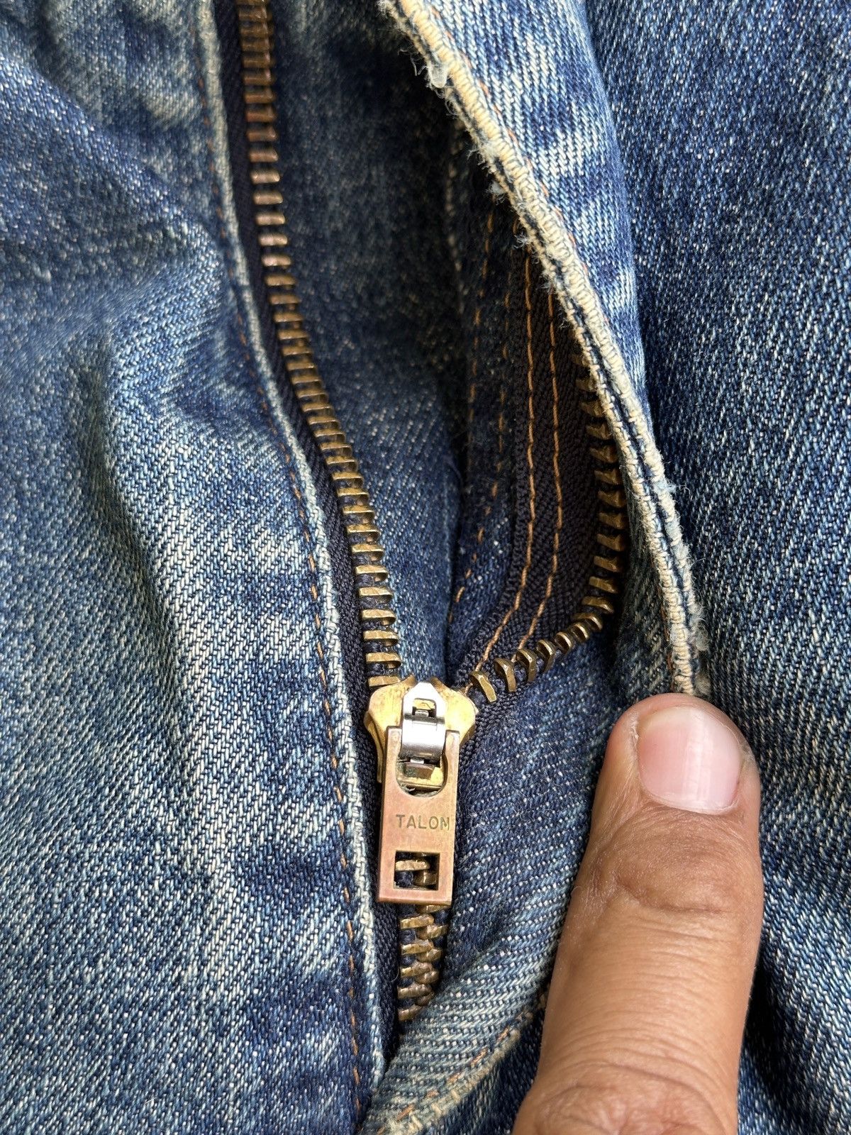 Levi's Vintage Distress Levis Big E 504Z Selvedge 32x41. Size US 32 / EU 48 - 13 Thumbnail