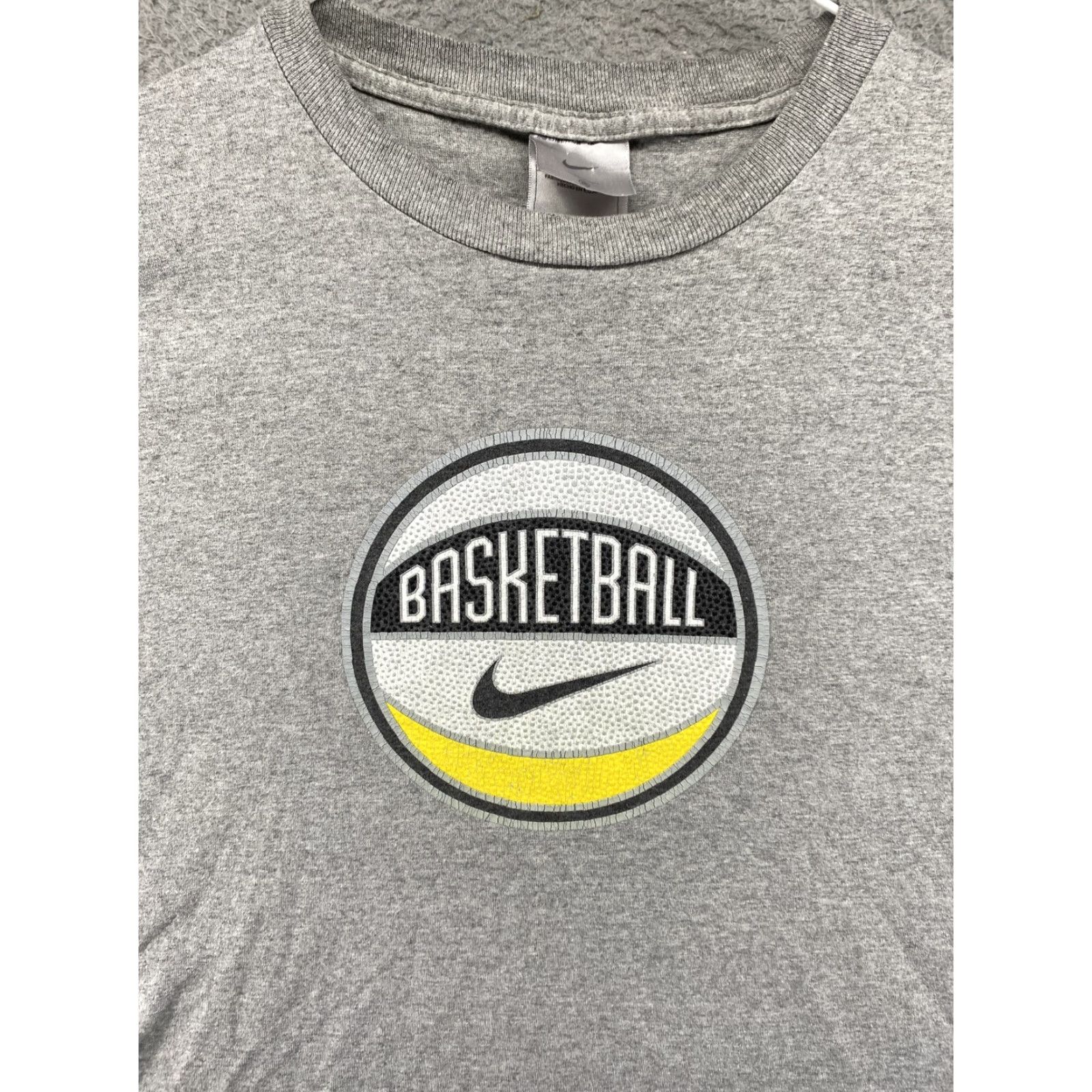 Nike VINTAGE Nike Basketball T Shirt Mens Silver Tag USA Made Shirt 2XL Gray Size US XXL / EU 58 / 5 - 2 Thumbnail