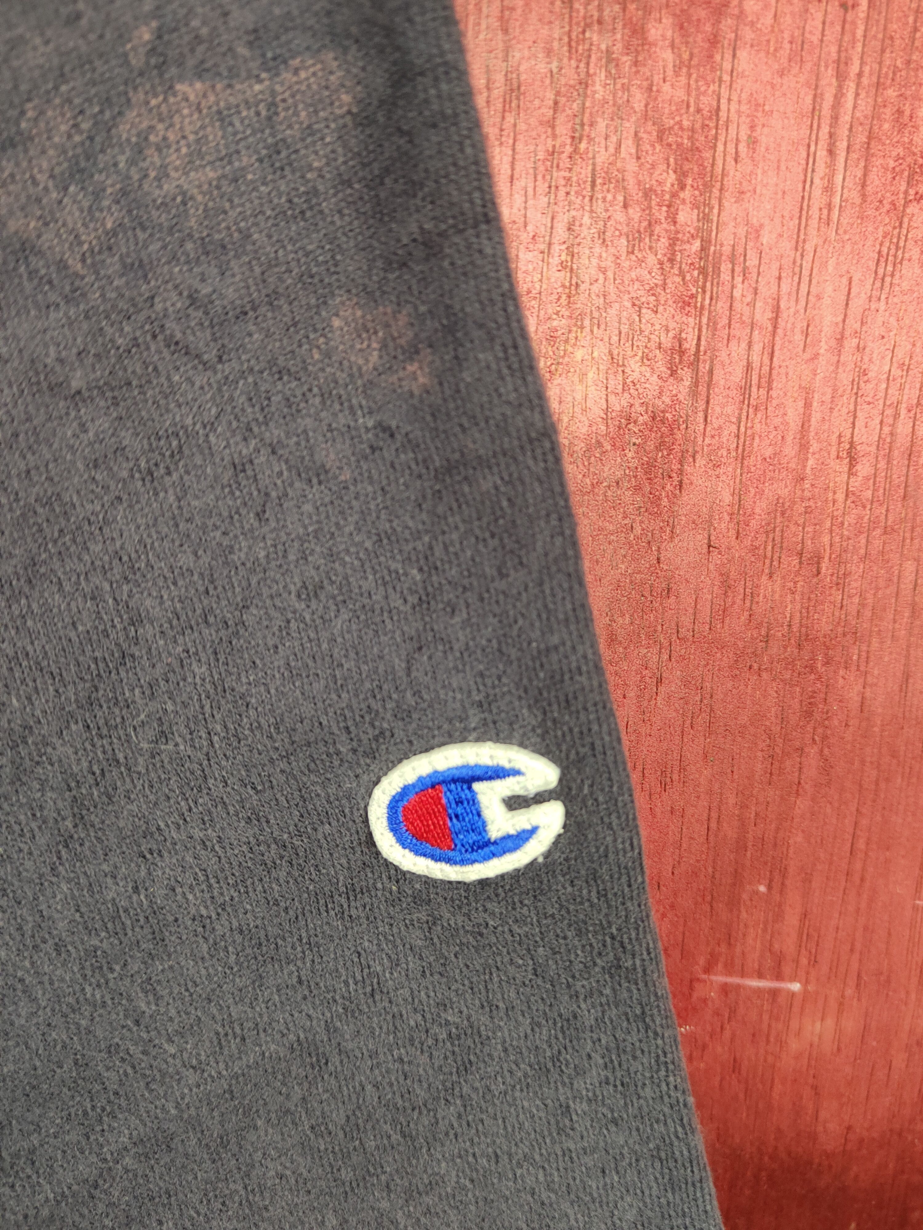 Champion Champion ripped distressed Faded Sweatshirts #S1551 Size US L / EU 52-54 / 3 - 7 Thumbnail