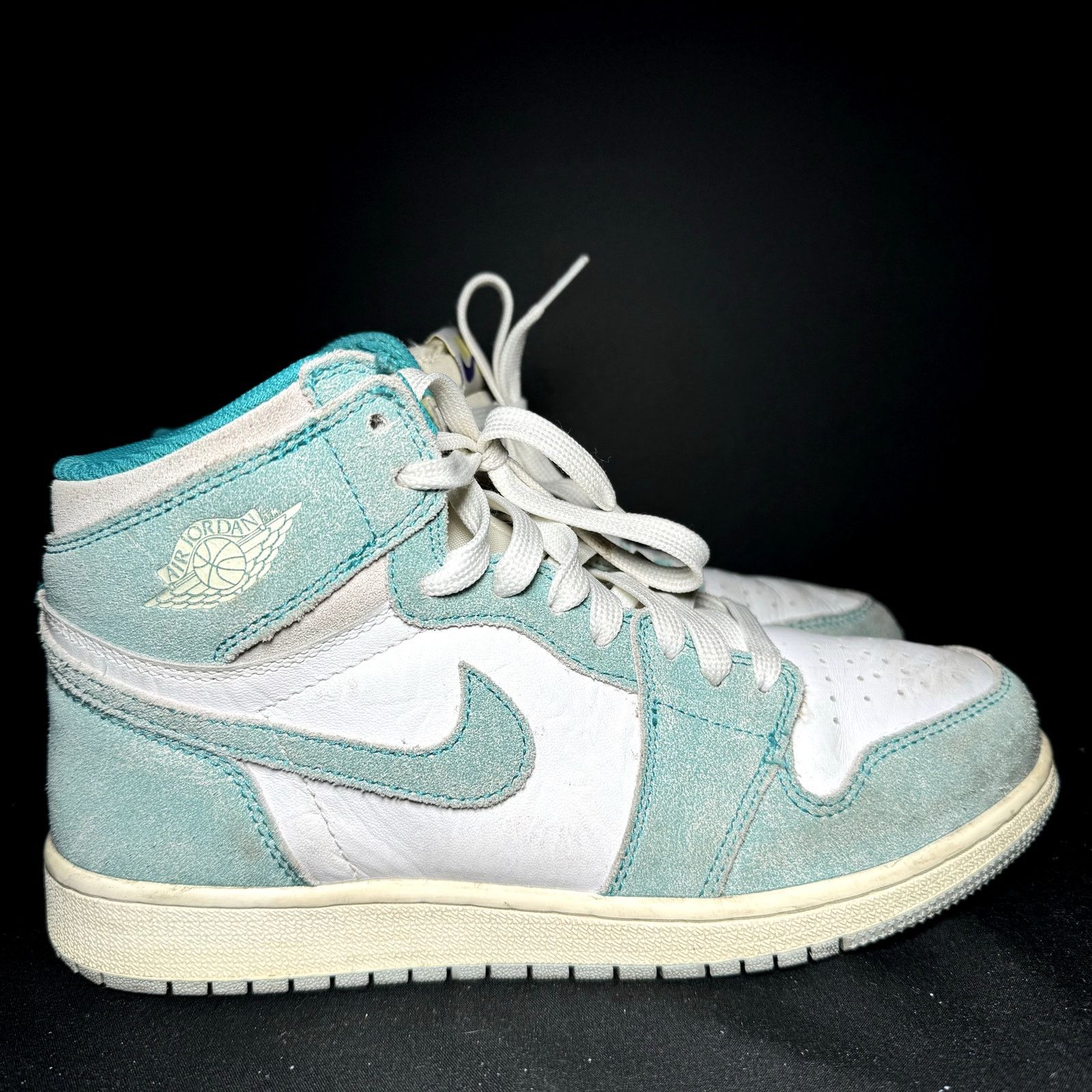 Jordan Brand × Nike Size 6 - Nike Air Jordan 1 Retro High OG GS Turbo Green Size US 6 / EU 39 - 1 Thumbnail