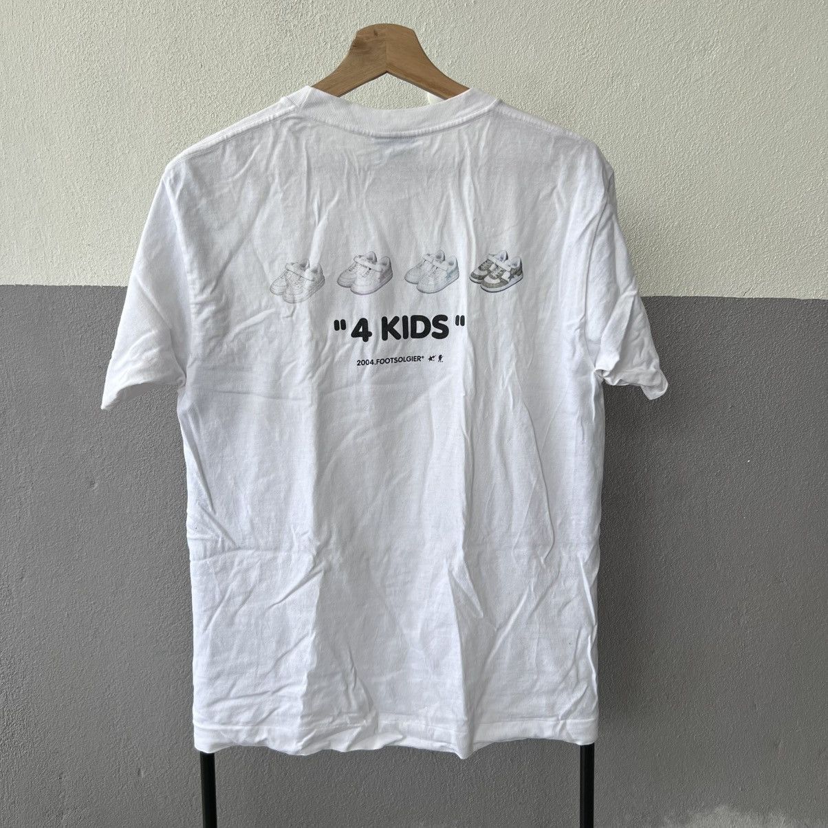 Vintage VINTAGE Y2K Bape Star Footsolgier Tee Size US M / EU 48-50 / 2 - 2 Thumbnail