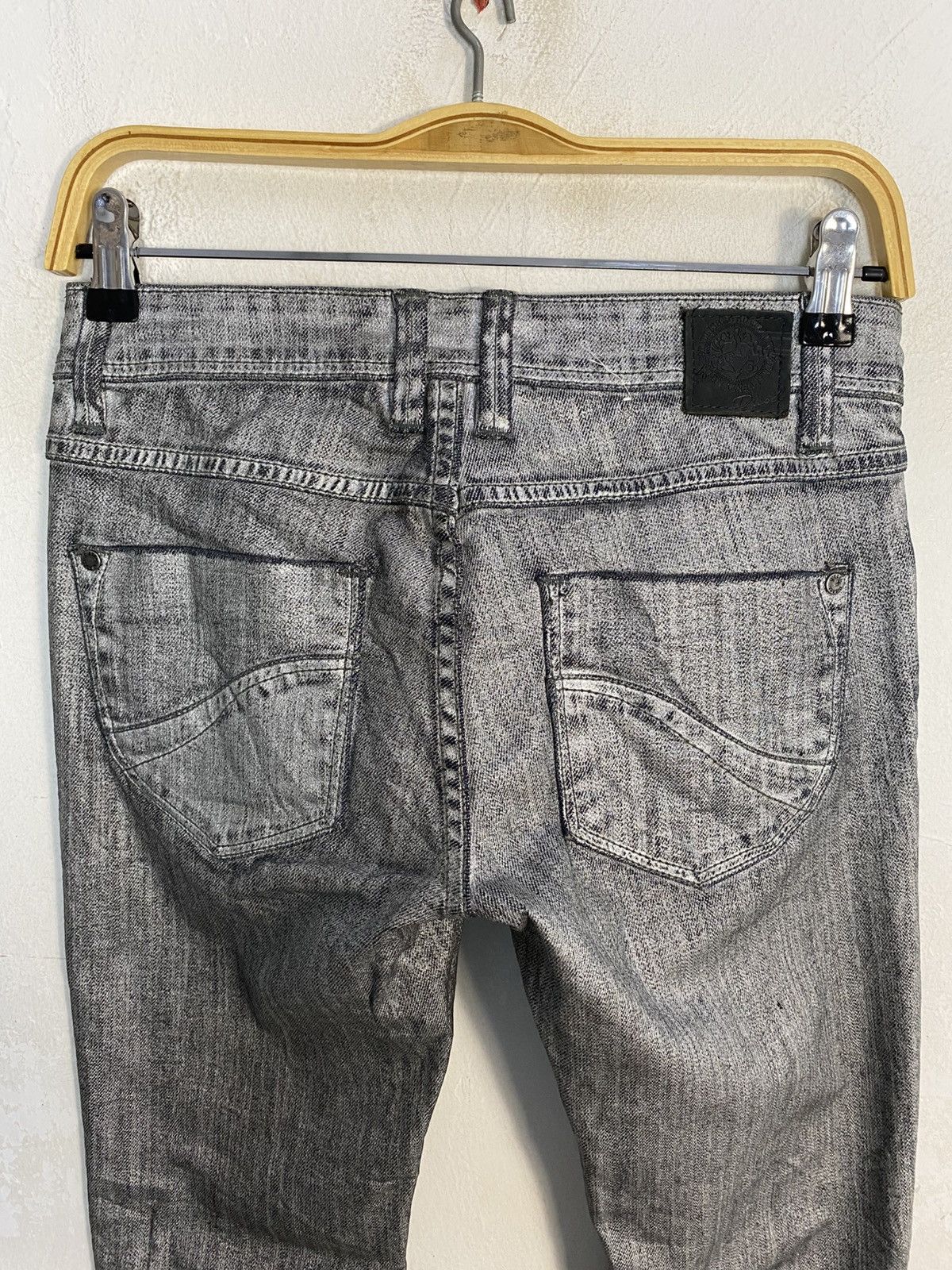 Diesel 90s Diesel Grey Denim Jeans Skinny Cut Size 28" / US 6 / IT 42 - 9 Thumbnail