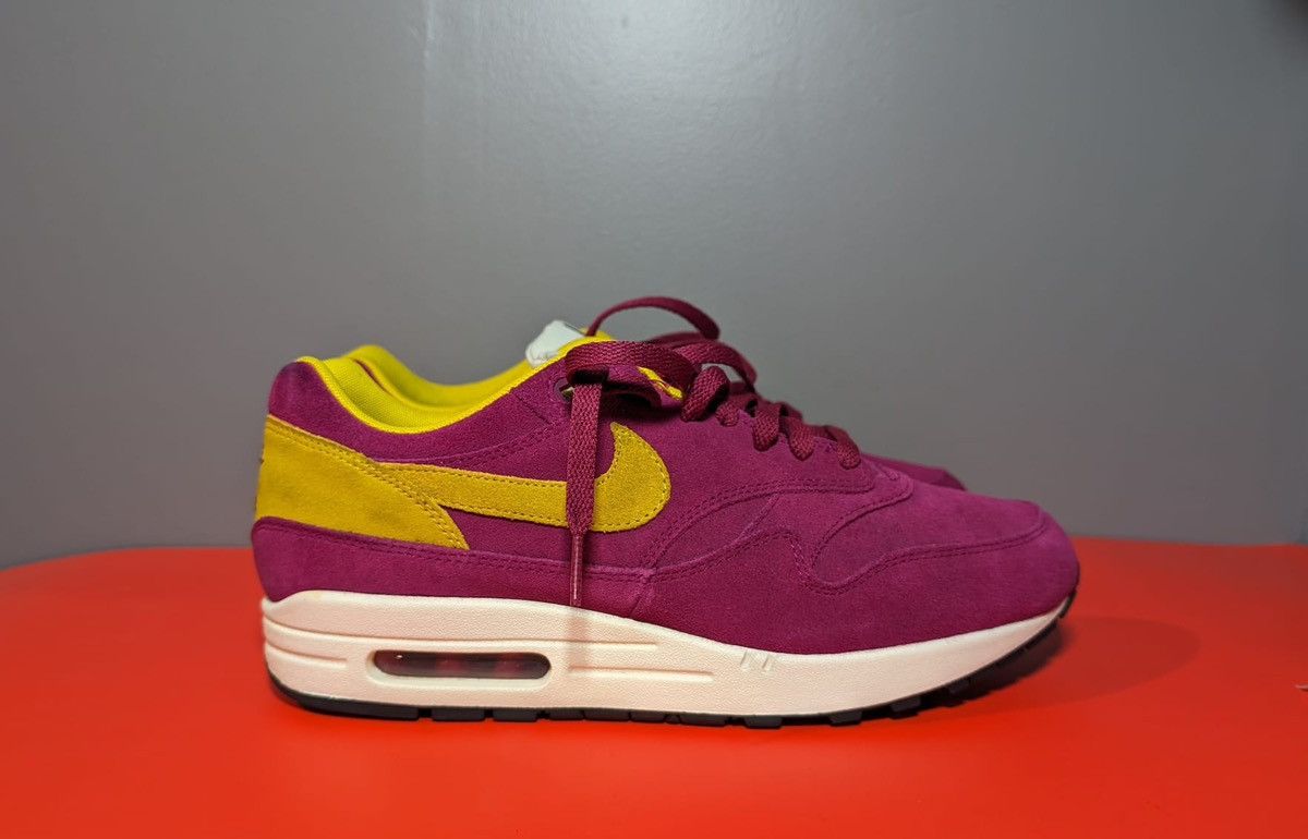 Size Nike Air Max Premium Dynamic Berry 2017