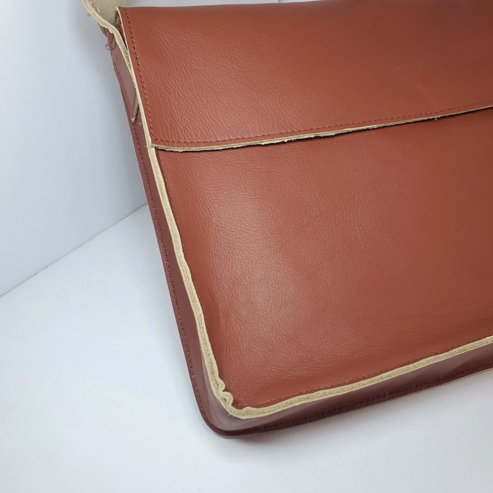 Vintage American Eagle Suede Leather Messenger Should Bag Small Nwot Size ONE SIZE - 3 Thumbnail