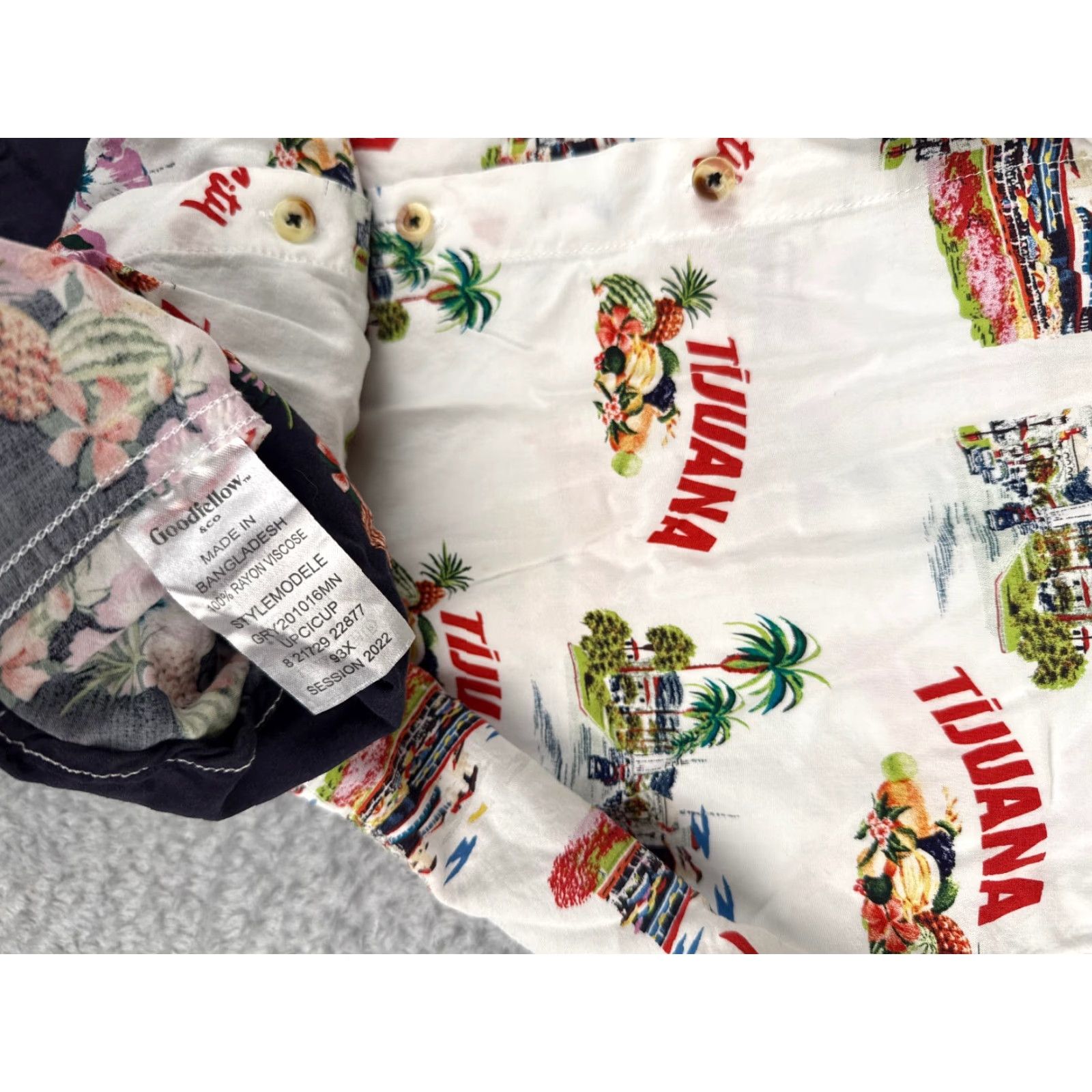 Vintage VINTAGE Goodfellow & Co Shirt Men XL White Floral Palm Hawaiian Rayon Casual Summer Mens Size US XL / EU 56 / 4 - 7 Thumbnail