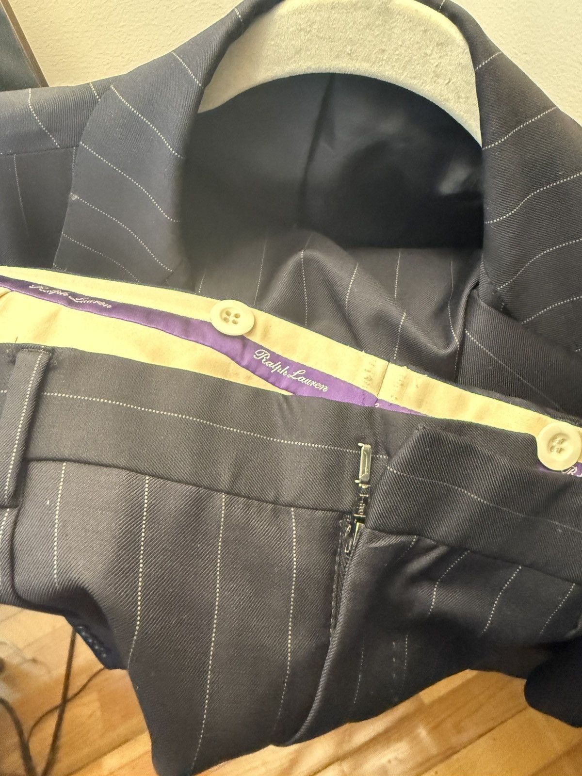 Ralph Lauren Purple Label RLPL double breasted Pinstripe suit Size 42R - 4 Thumbnail