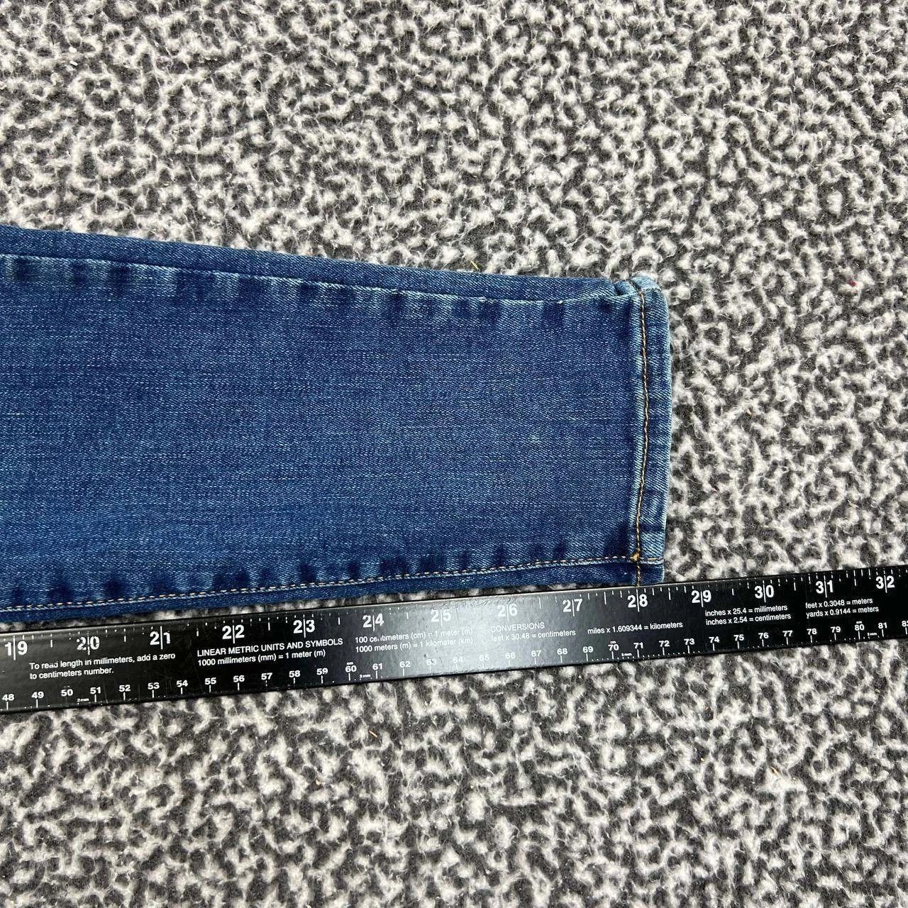 Forever 21 Forever 21 Jeans Women 28x28 Straight Fit Push Up Denim Size 28" / US 6 / IT 42 - 5 Thumbnail