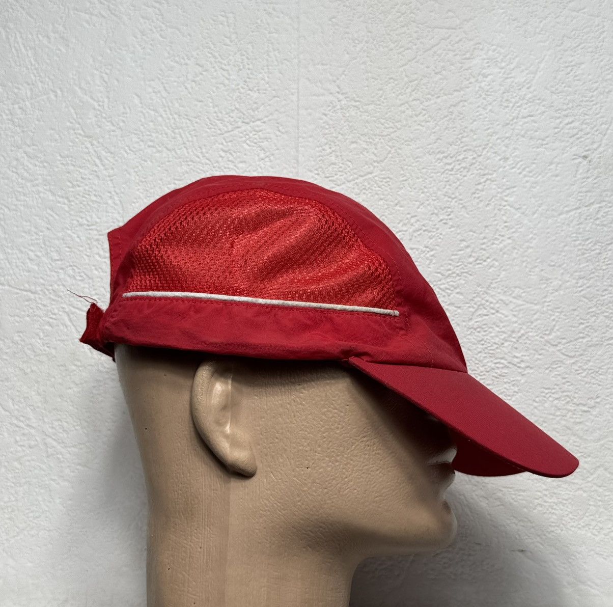 Emporio Armani Emporio Armani Metal Logo Cap Red Vintage Size ONE SIZE - 4 Thumbnail
