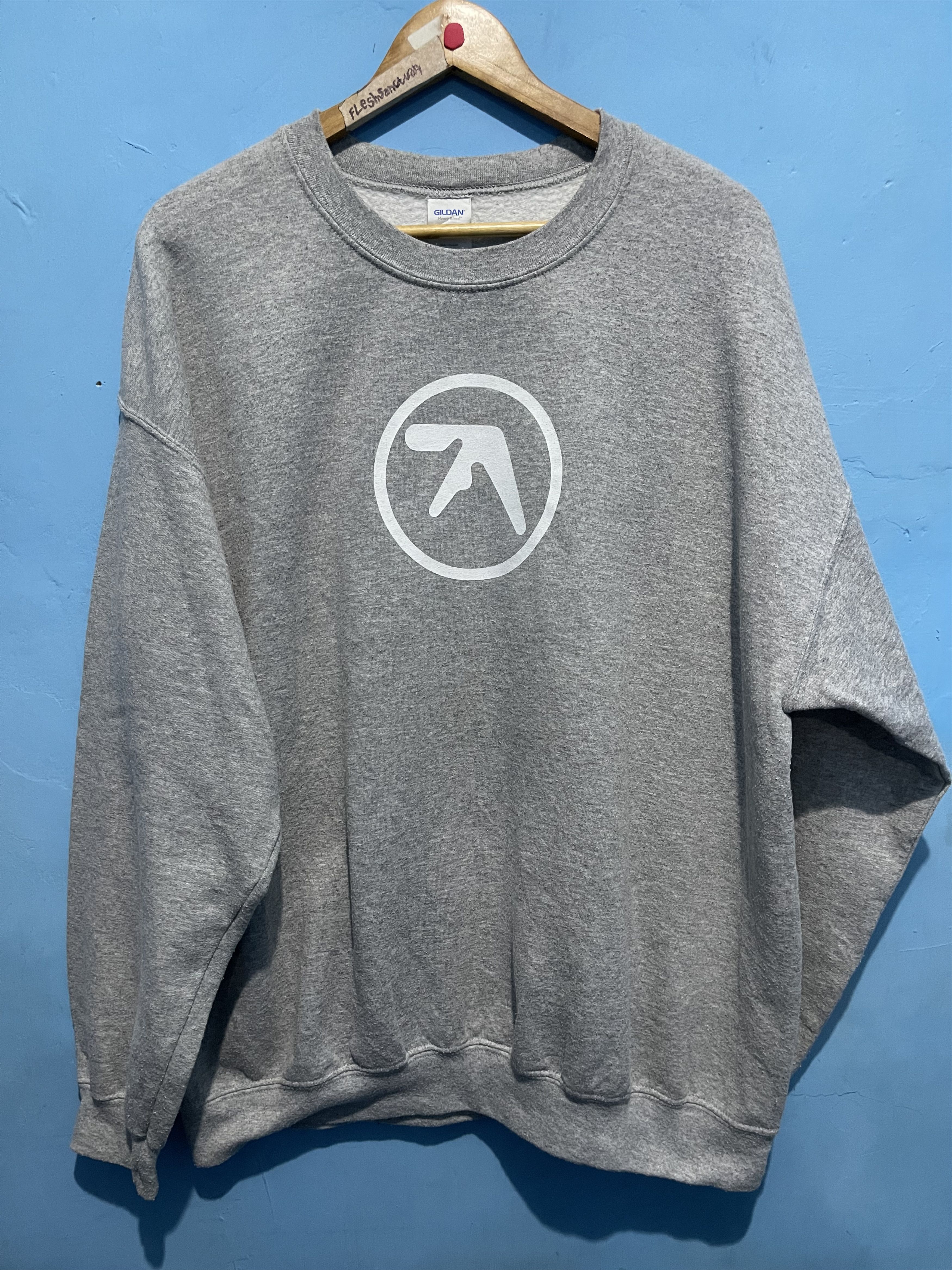 Band Tees Aphex Twin Orbital Bjork Autechre The Tuss AFX Size US XL / EU 56 / 4 - 1 Thumbnail