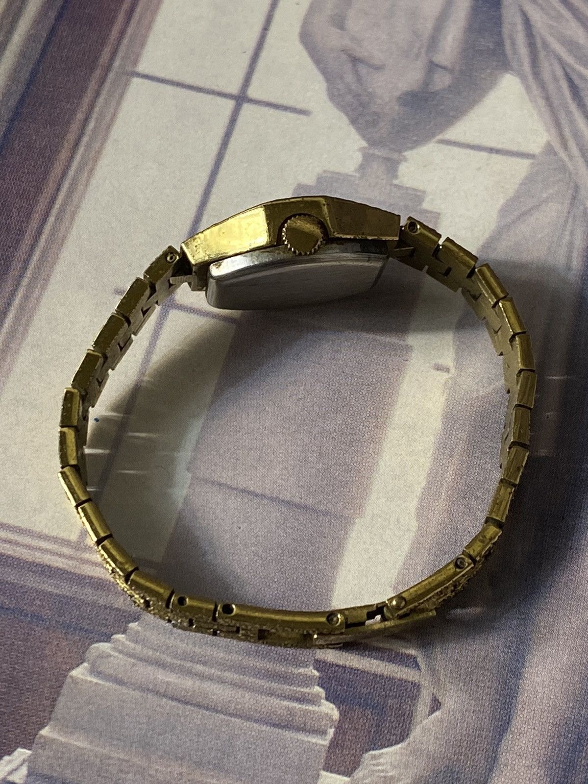 Jewelry Vintage USSR Watch "Luch" 17 Jewels, Gold Tone Size ONE SIZE - 8 Thumbnail