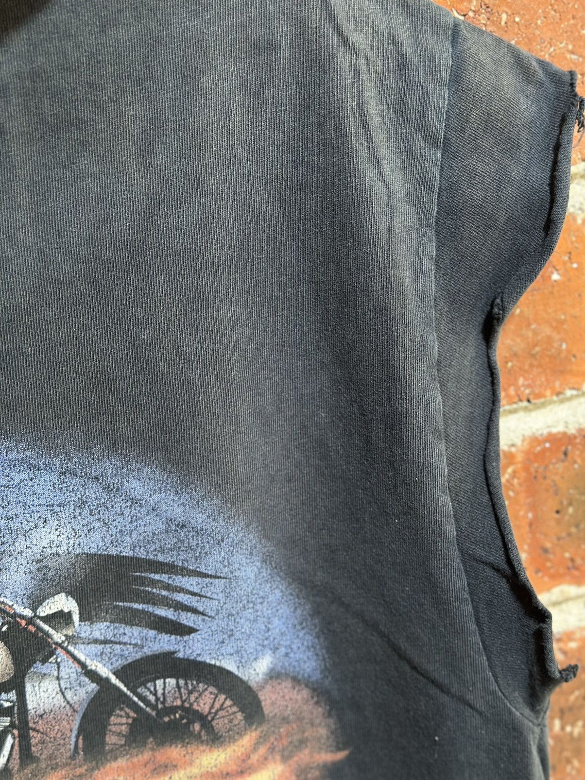 Harley Davidson Thrashed Vintage Harley Davidson Sun Faded Tee Size US L / EU 52-54 / 3 - 7 Thumbnail