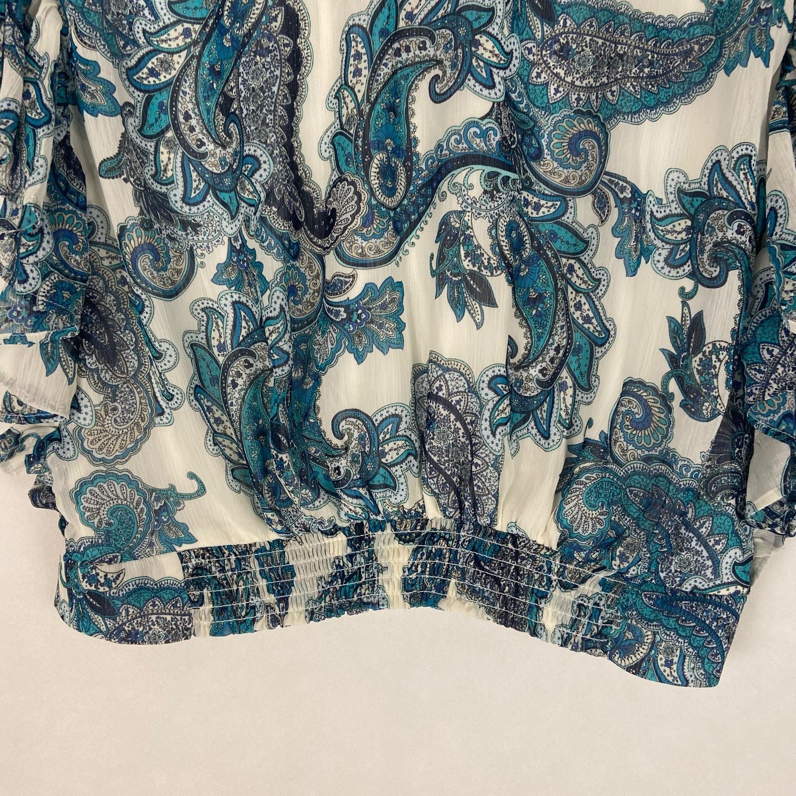 Express NWT Express V Neck Crop Top Size Large Size L / US 10 / IT 46 - 2 Thumbnail