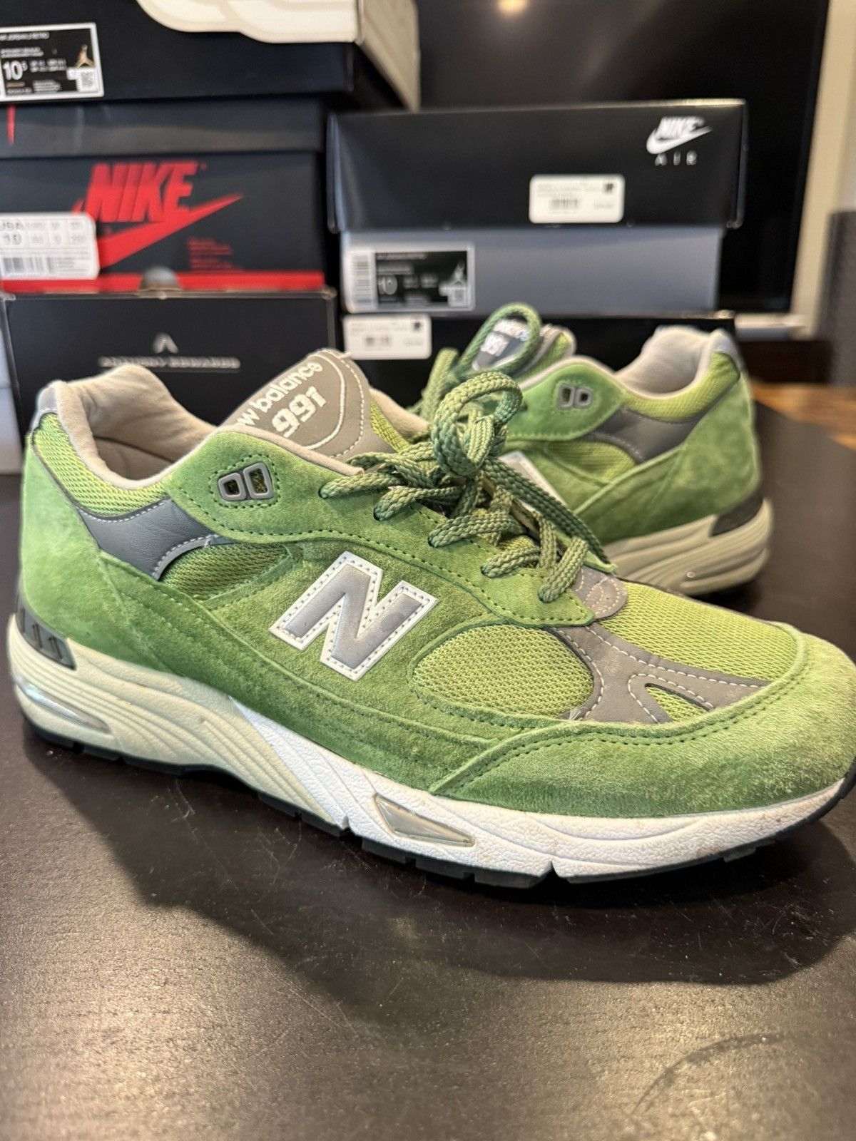 New Balance New Balance 991 Made in UK Bright Green US10 Size US 10 / EU 43 - 2 Thumbnail