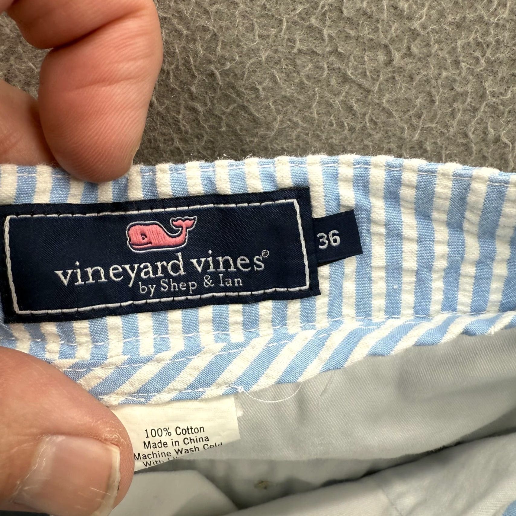 Vineyard Vines VINEYARD VINES Shorts Mens 36 Blue White Seersucker Club Short Cotton Summer Mens Size US 36 / EU 52 - 3 Thumbnail