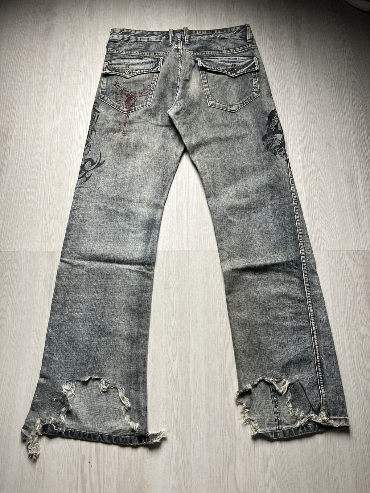 If Six Was Nine Semantic Design Tribal Tatto Printed Destroyed Flare Jeans Size US 32 / EU 48 - 2 Thumbnail