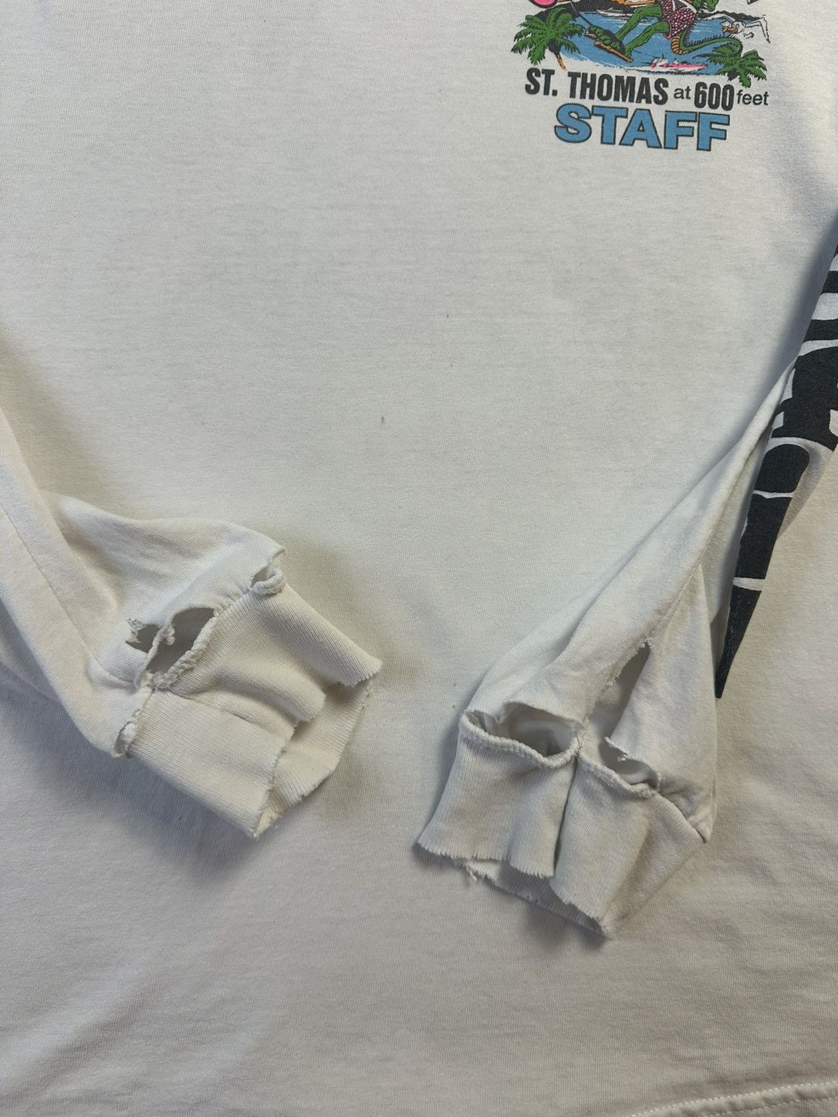 Vintage Vintage Parasailing Iguana Staff Long Sleeve T-shirt Large Size US XL / EU 56 / 4 - 7 Thumbnail