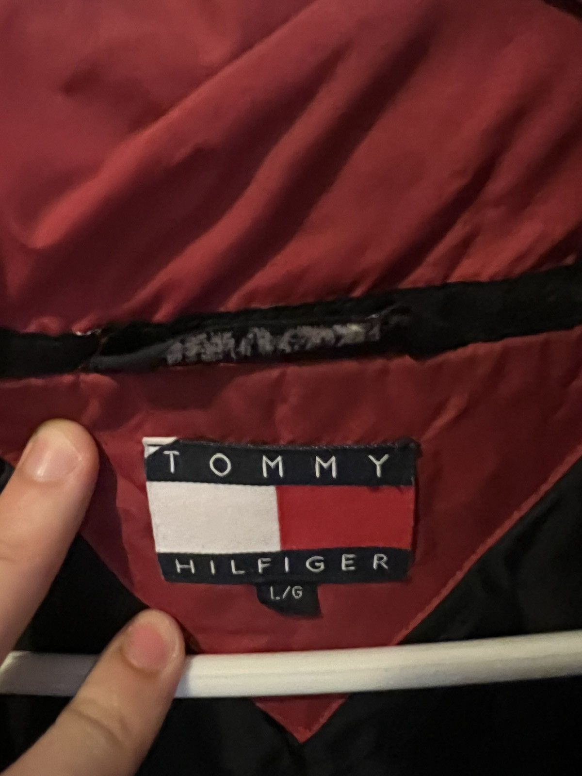 Tommy Hilfiger Vintage Tommy Hilfiger Winter Jacket Size US L / EU 52-54 / 3 - 2 Thumbnail