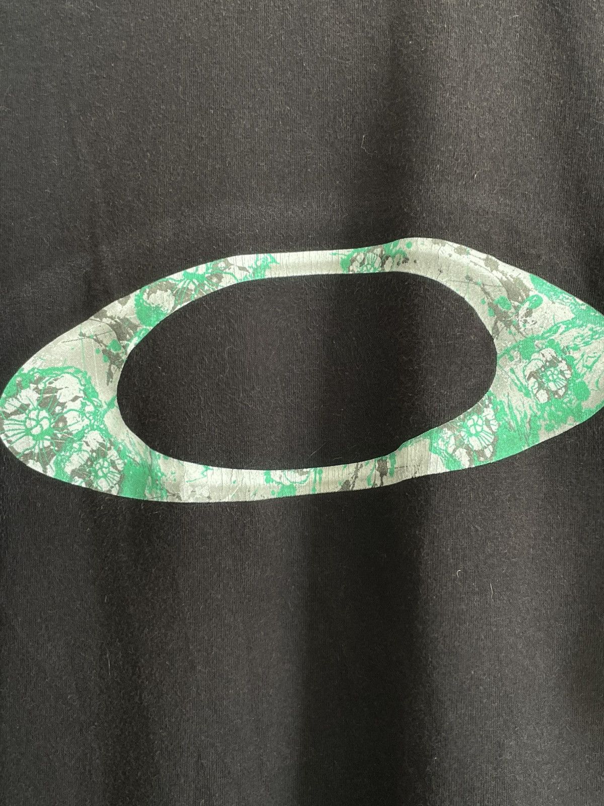 Oakley Vintage Oakley 90’s Software Icon Green Flower T-Shirt RARE Size US M / EU 48-50 / 2 - 5 Thumbnail