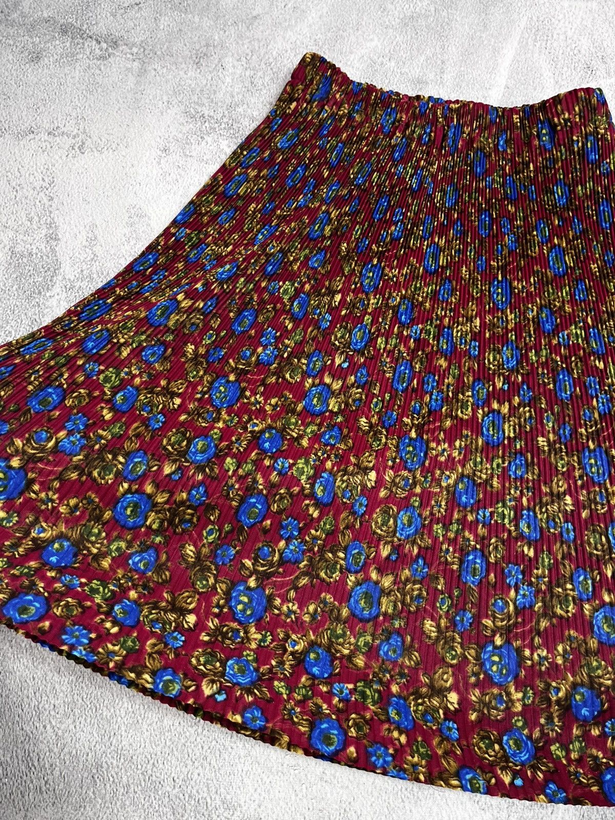 Vintage Vintage 90s floral all over midi skirt old money retro style Size 24" / US 00 / IT 34 - 2 Thumbnail