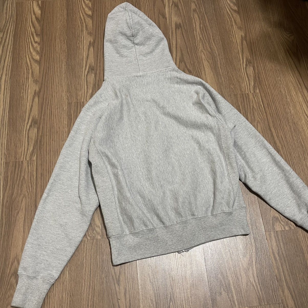 Champion Rare Grey Champion reverse weave hoodie medium Size US M / EU 48-50 / 2 - 5 Thumbnail
