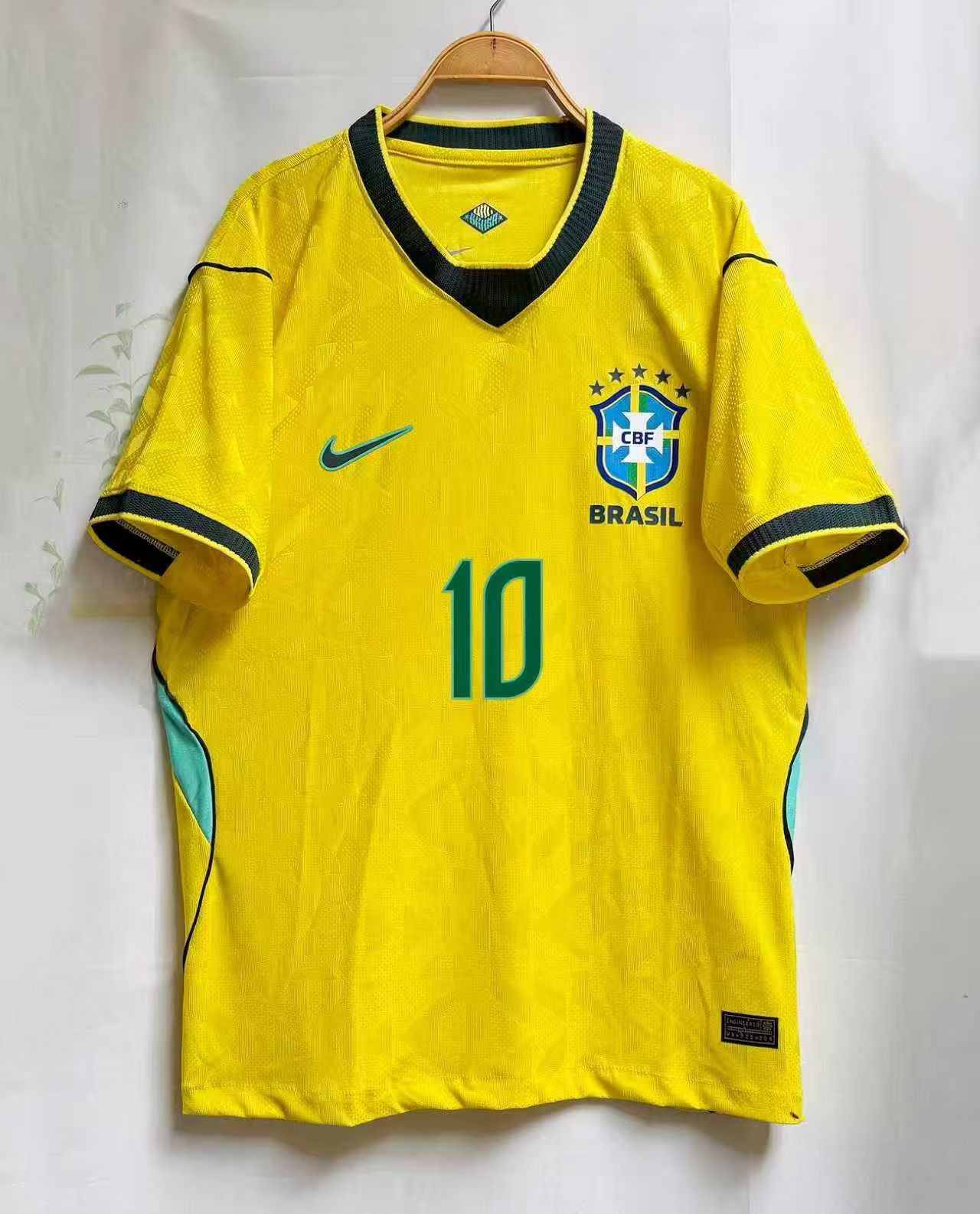 Other 2026 World Cup Brazil Player #10 Neymar Jersey Size US M / EU 48-50 / 2 - 2 Thumbnail