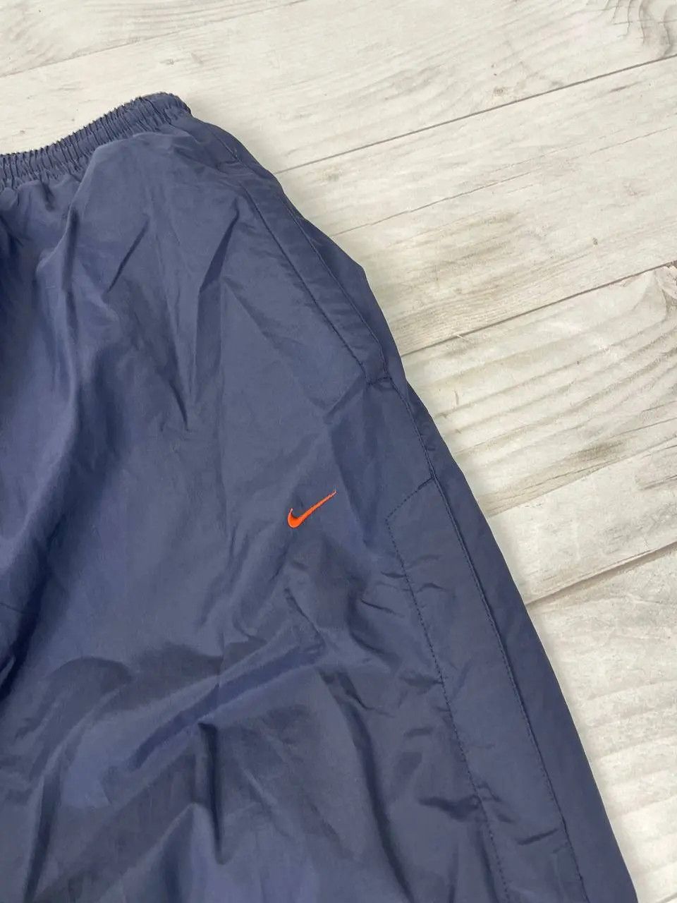 Nike Vintage Nike Track Pants 00s Nylon Swoosh Y2K Baggy Joggers Size US 36 / EU 52 - 5 Thumbnail