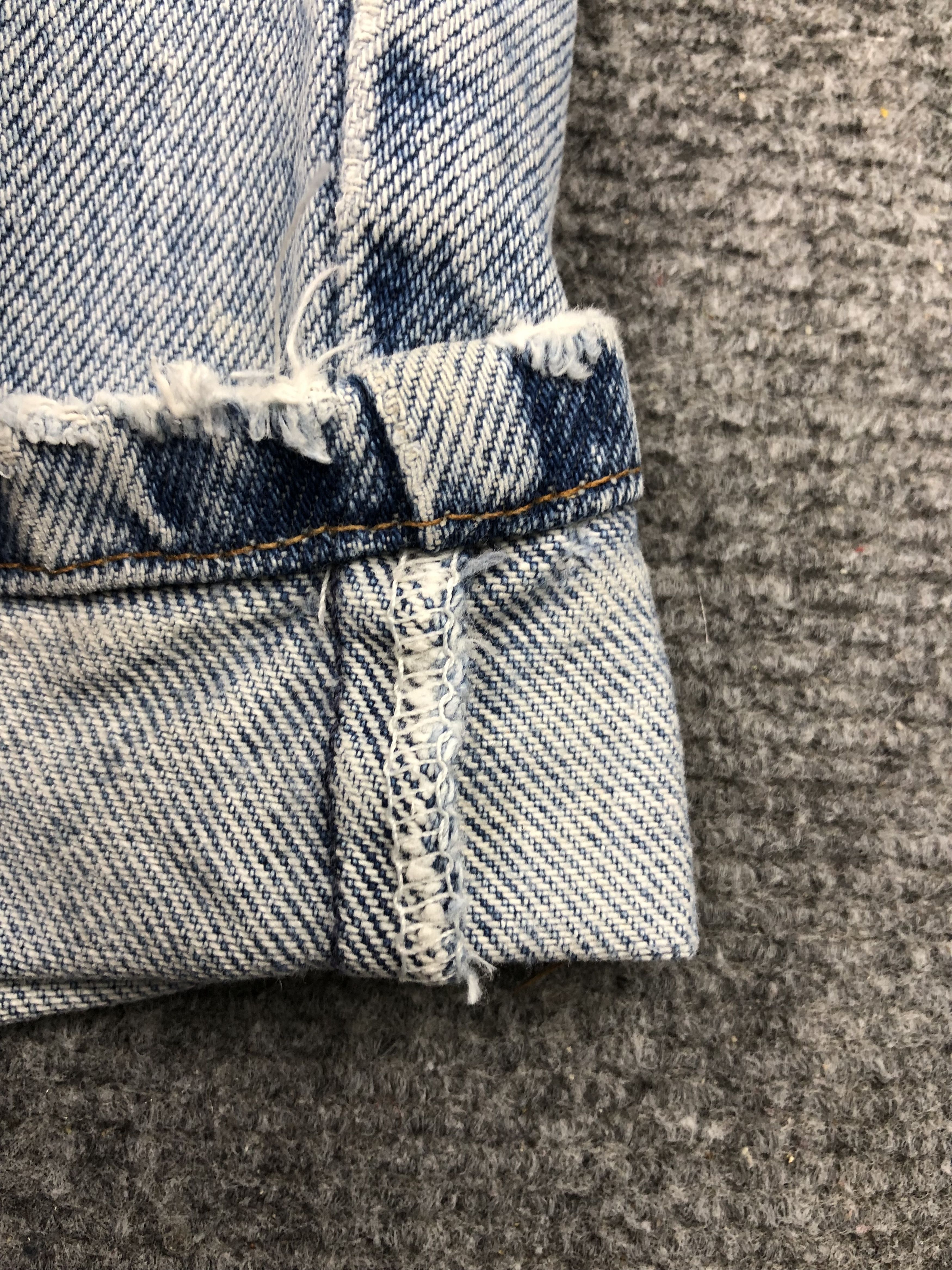Levi's × Vintage Vintage 90s Levis 550 Light Wash Jeans Size US 34 / EU 50 - 10 Thumbnail