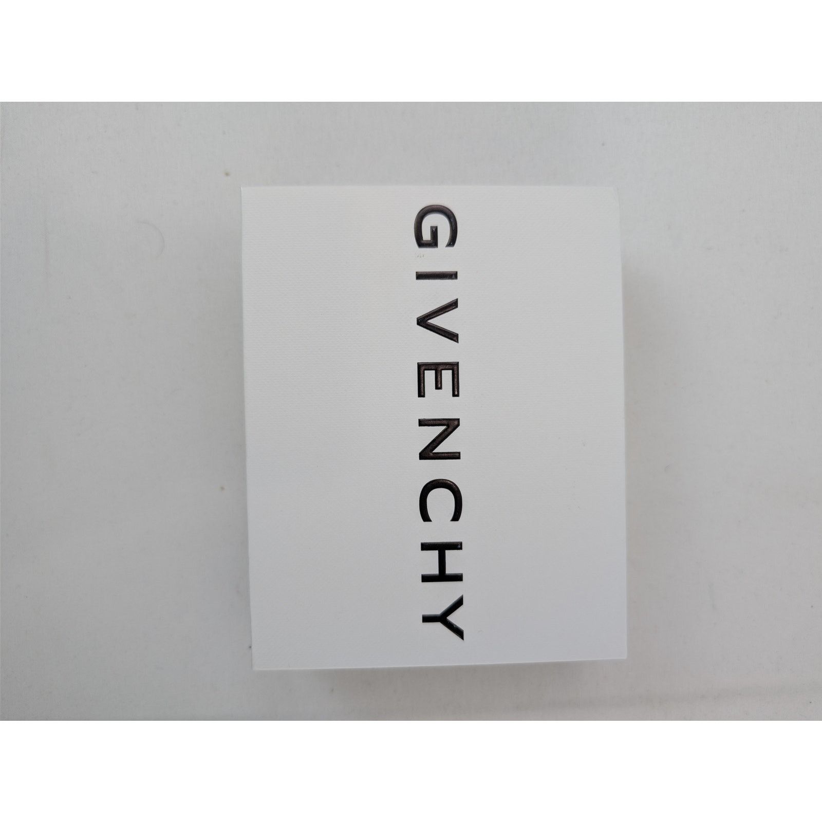 Givenchy o1rshd1 Size: OS / 8CC Billford Wallet in Dark Grey Size ONE SIZE - 15 Thumbnail