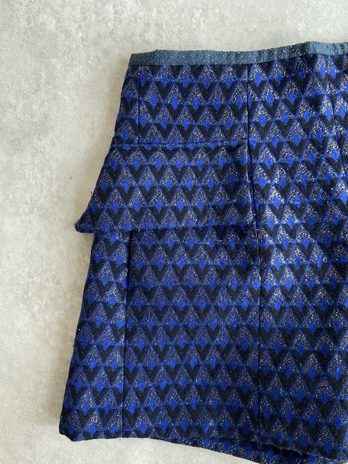 If Six Was Nine × Jil Sander × Jil Stuart JILL Stuart Mini Skirt V Pattern Size 26" / US 2 / IT 38 - 2 Thumbnail