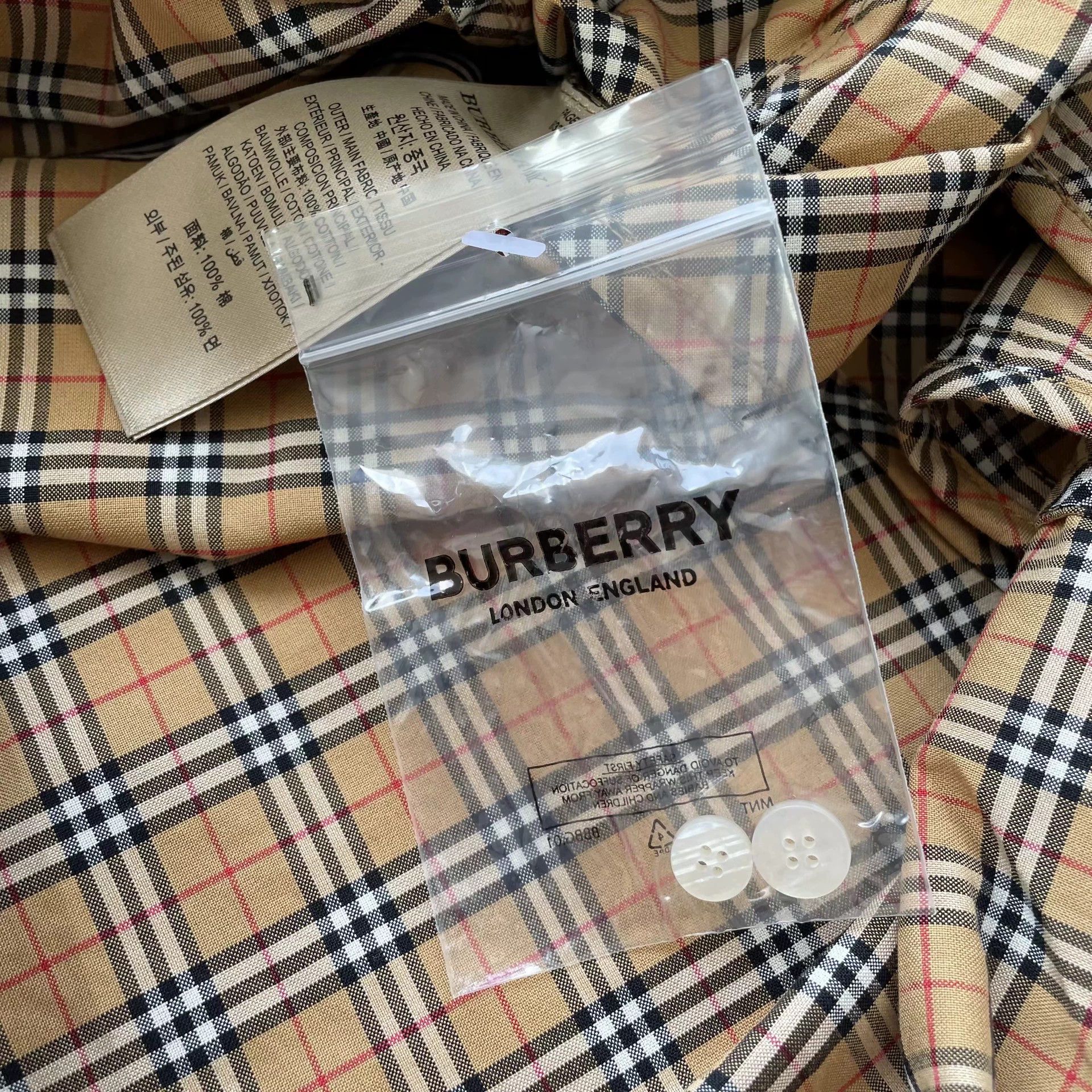 Burberry Burberry 99 new women's yellow check shirt dress 36 Size XS / US 0-2 / IT 36-38 - 6 Thumbnail