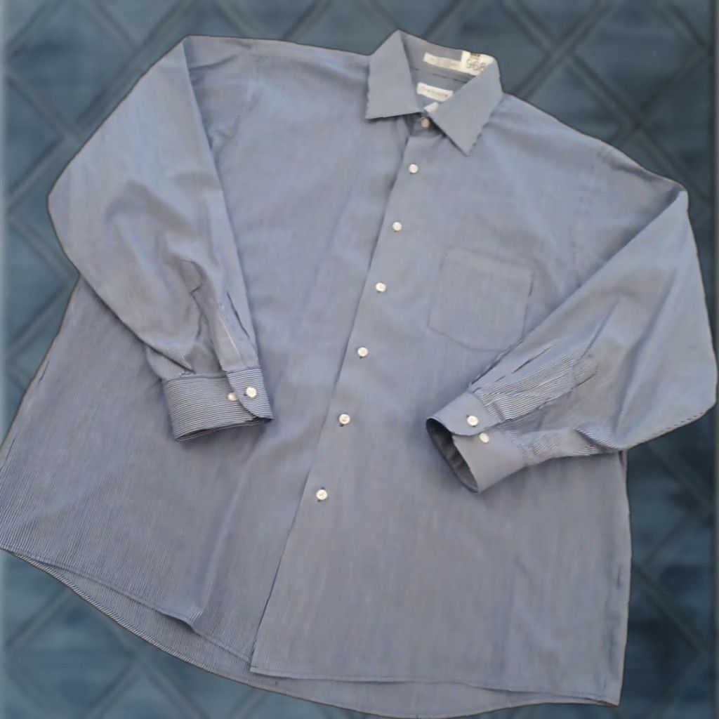 Van Heusen Van Heusen Shirt Mens XL Blue Striped Long Sleeve Button-Up Cotton Blend Size US XL / EU 56 / 4 - 1 Thumbnail