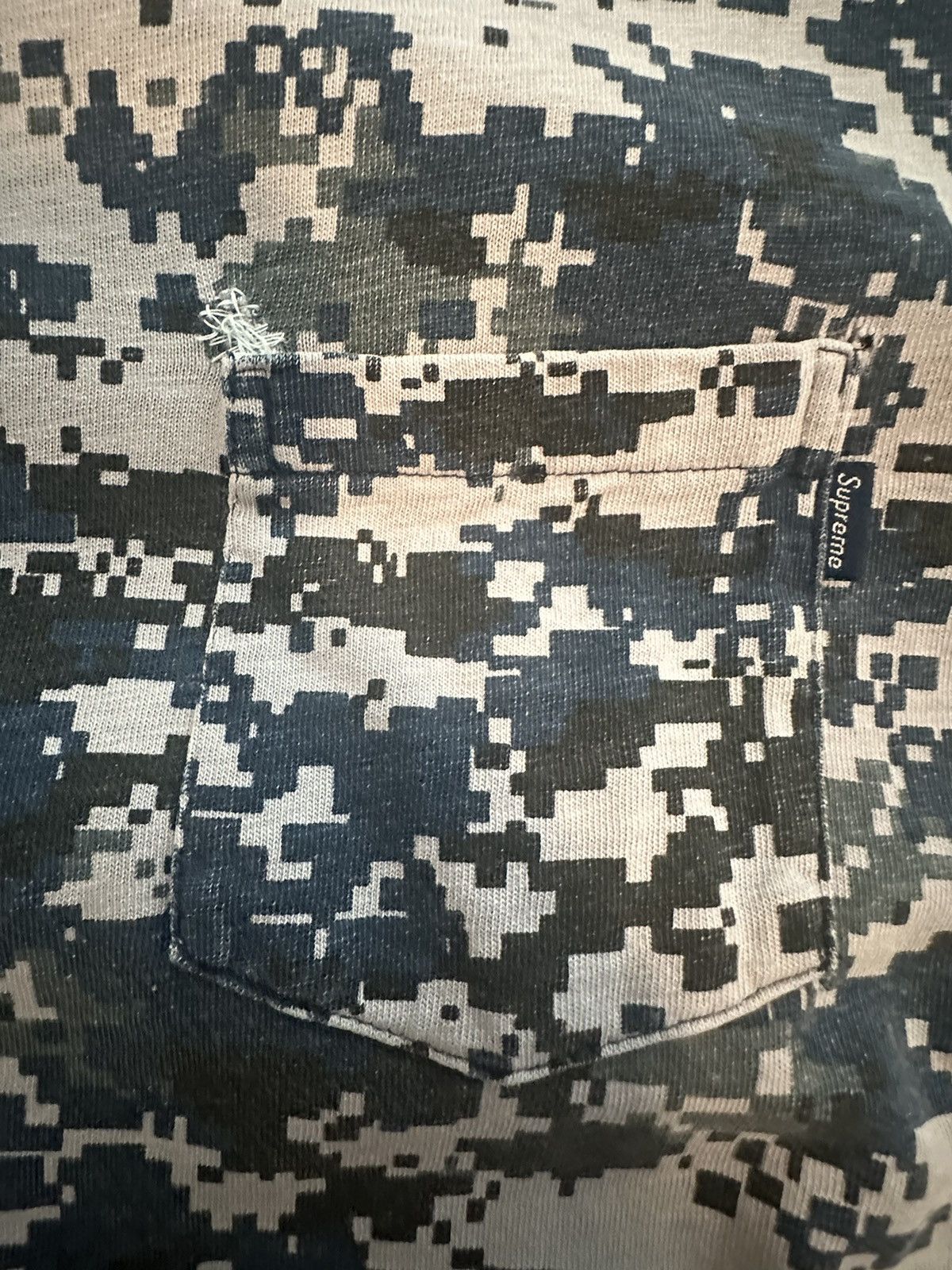 Supreme Supreme Digi Camo Tee Size US M / EU 48-50 / 2 - 4 Thumbnail