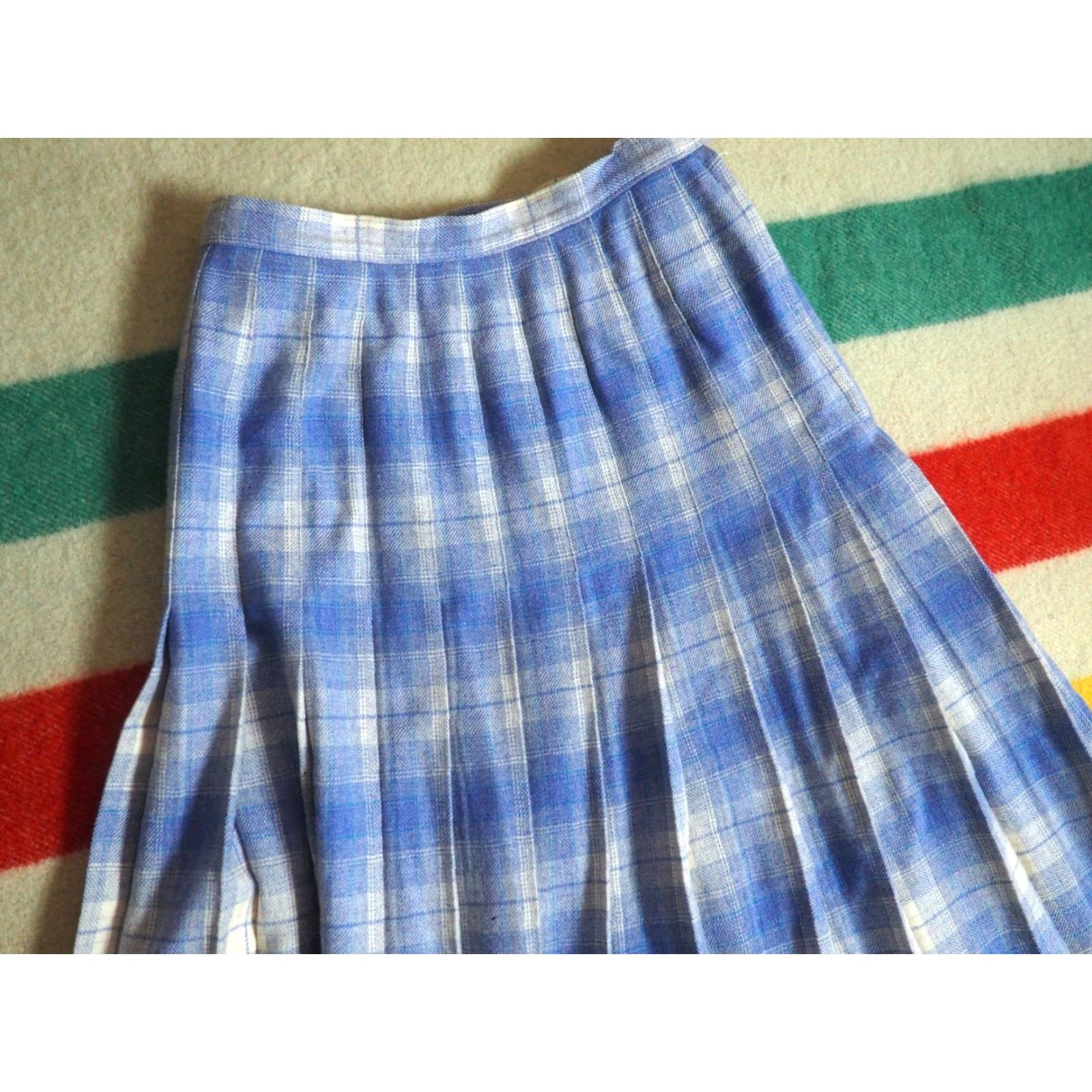Pendleton VTG Pendleton Wool Blue White Plaid Tartan Skirt 27W Women 1970s Hippy Casual Wool 100% Original Canada US Built Size 27" / US 4 / IT 40 - 2 Thumbnail