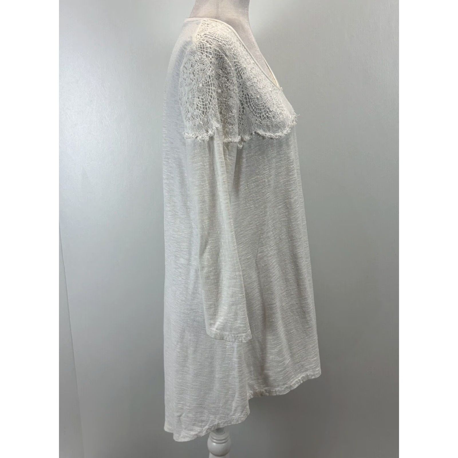Vintage Cut Loose Women's Linen Blend Long Sleeve Tunic Top Ivory Lace Detail Medium Size M / US 6-8 / IT 42-44 - 4 Thumbnail
