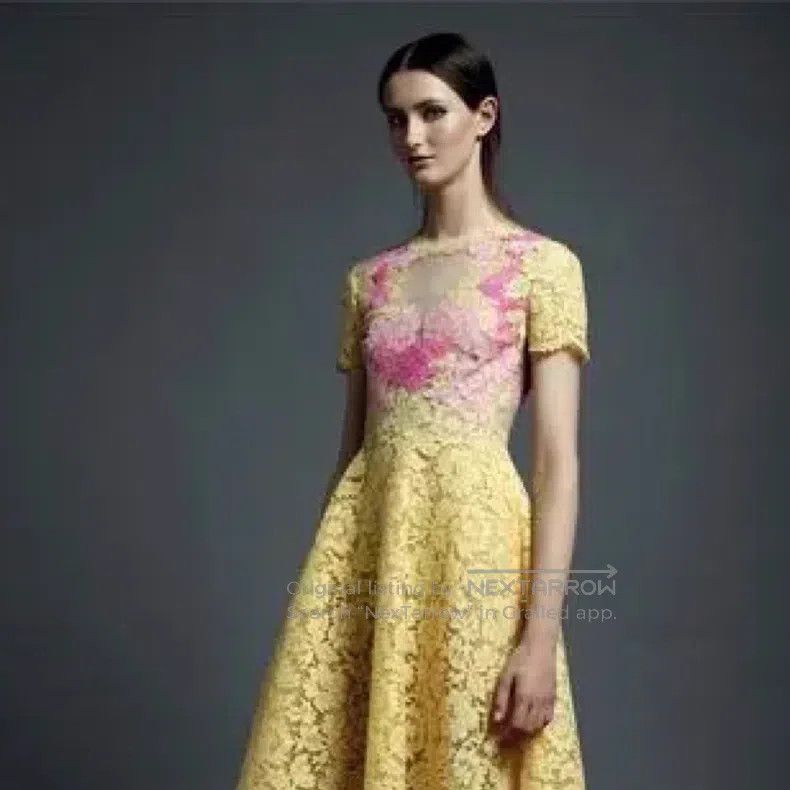 Valentino Valentino Reworked lace dress Size S / US 4 / IT 40 - 2 Thumbnail