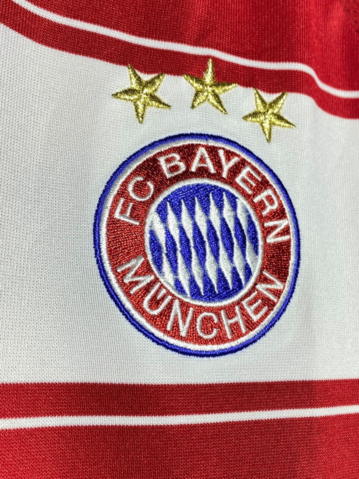 Adidas 🔥 BAYERN MUNCHEN ADIDAS 2000S FOOTBALL SHIRT Y2K RIBERY ERA Size US L / EU 52-54 / 3 - 4 Thumbnail