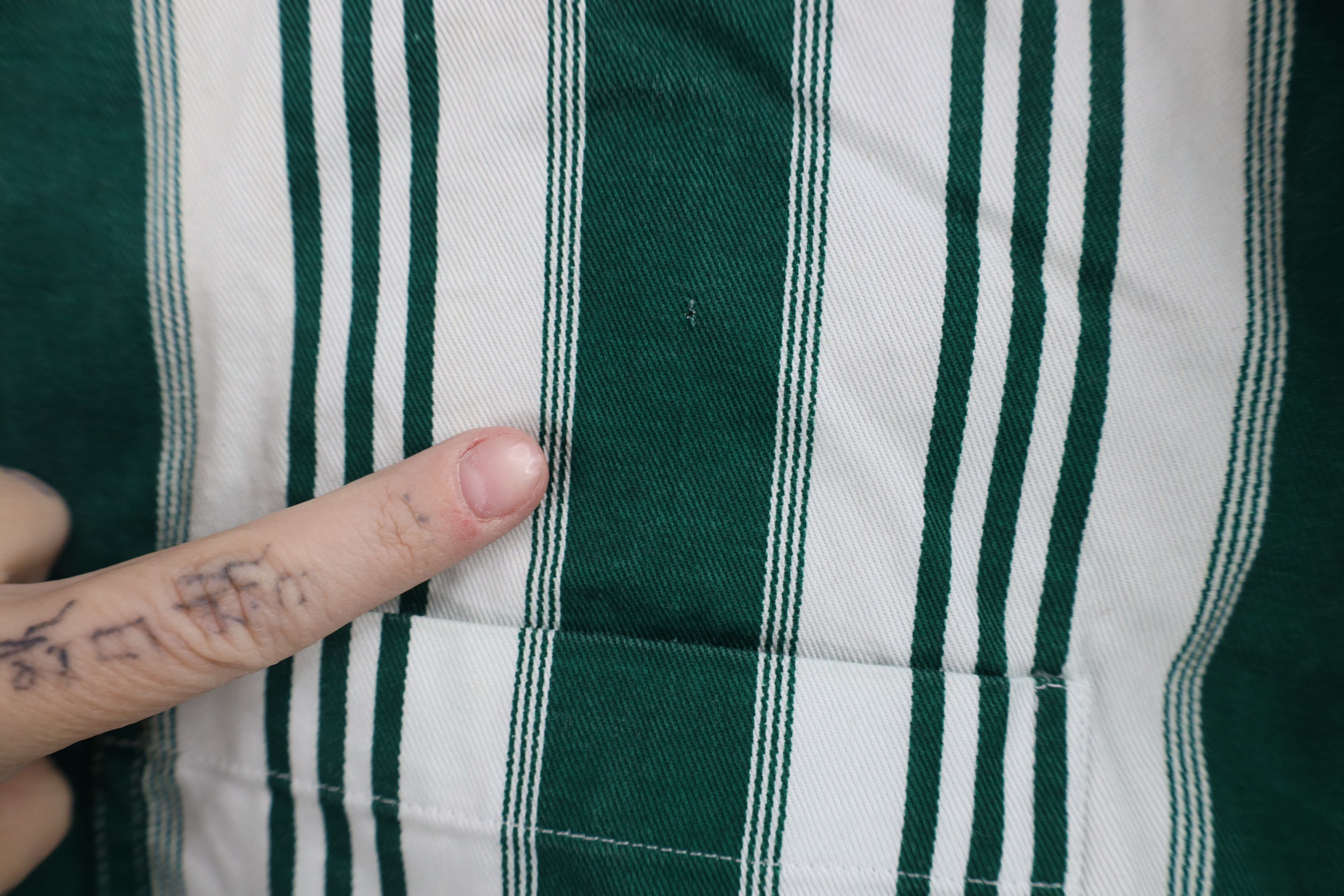 Vintage Vintage 90s Streetwear Striped Collared Button Shirt Size L / US 10 / IT 46 - 4 Thumbnail