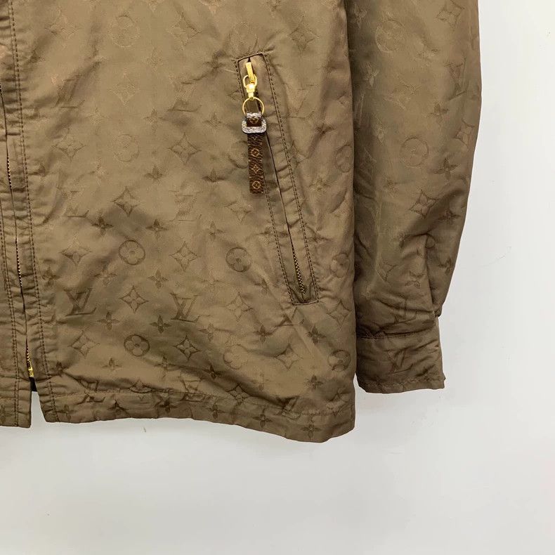 Louis Vuitton Louis Vuitton Dark brown logo full print hooded zipper lon Size XS / US 0-2 / IT 36-38 - 4 Thumbnail
