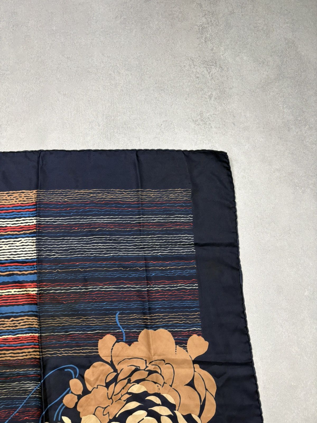 Christian Dior Monsieur Vintage Christian Dior Silk Scarf Floral Navy 76x76 Square Size ONE SIZE - 2 Thumbnail