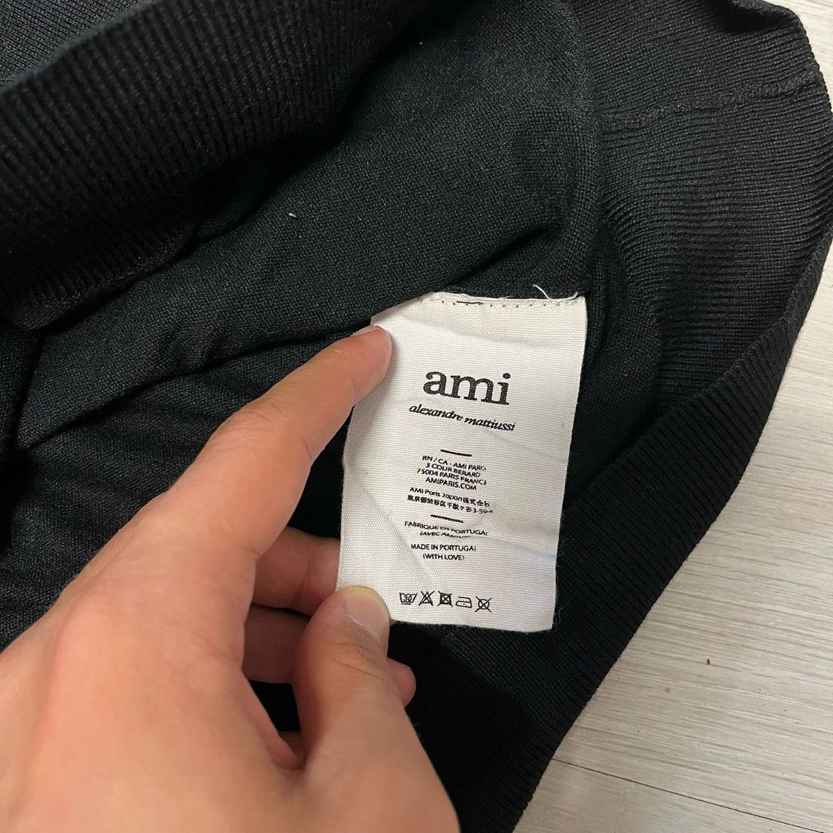 AMI Ami black turtleneck with red heart Size US XL / EU 56 / 4 - 5 Thumbnail