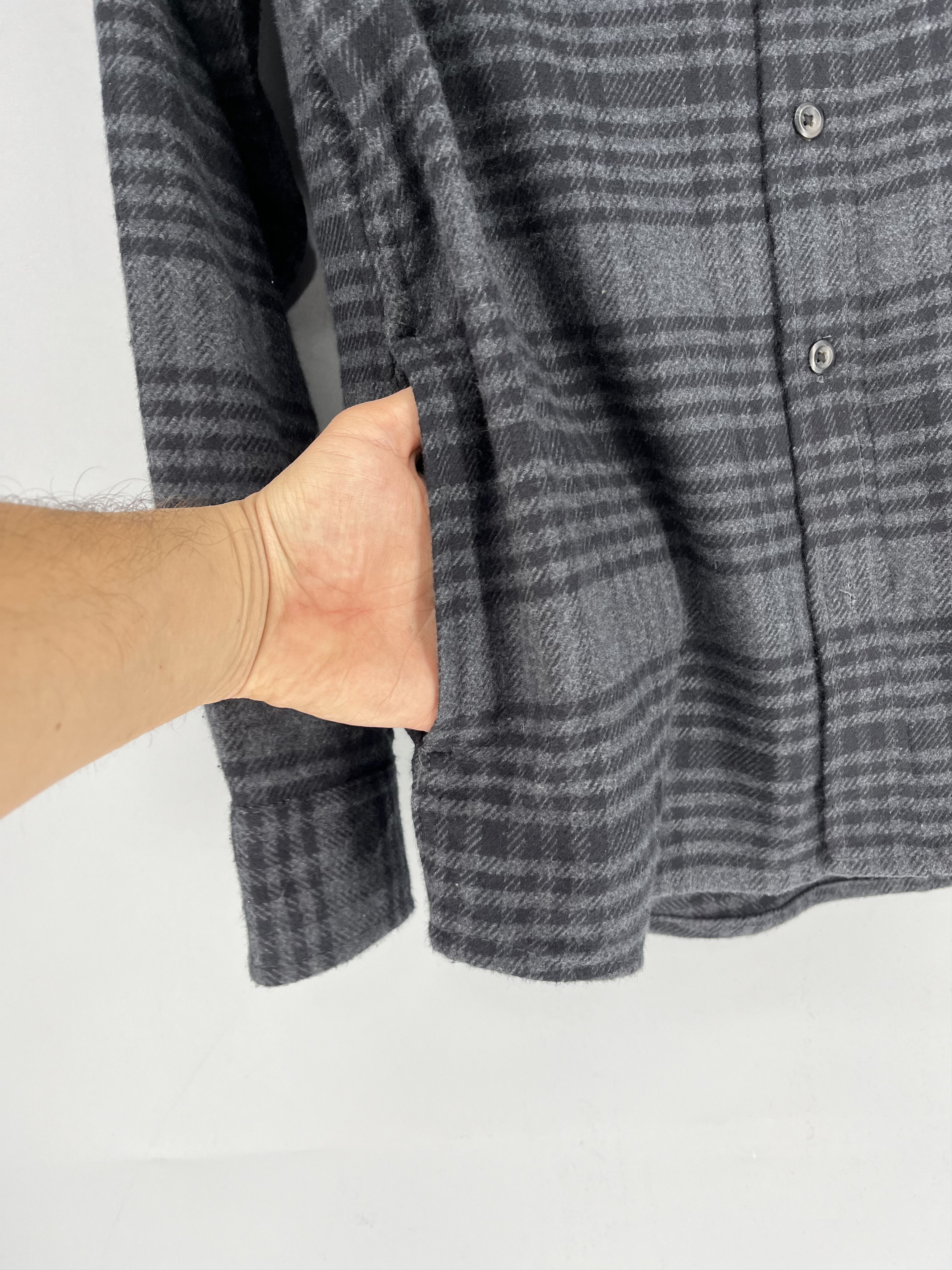 Orvis Orvis Thick Flannel Button Front Shirt Grey Plaid Mens M Size US M / EU 48-50 / 2 - 9 Thumbnail