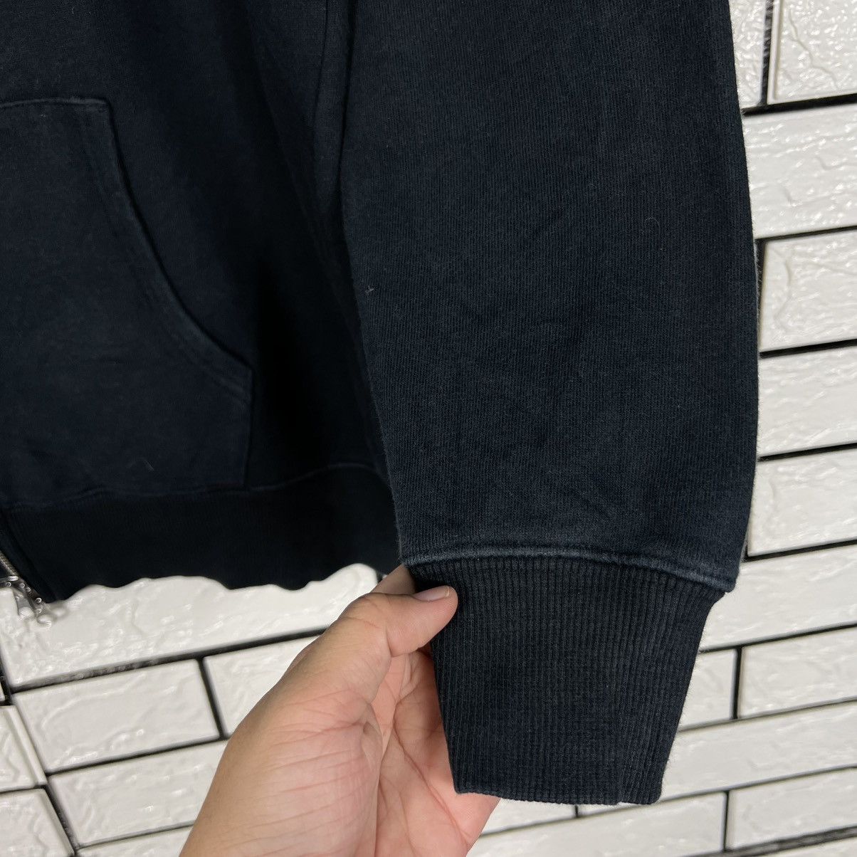 Japanese Brand SEKAI NO OWARI Insomnia Train Logo Zipper Hoodies #4261-C194 Size US M / EU 48-50 / 2 - 12 Thumbnail