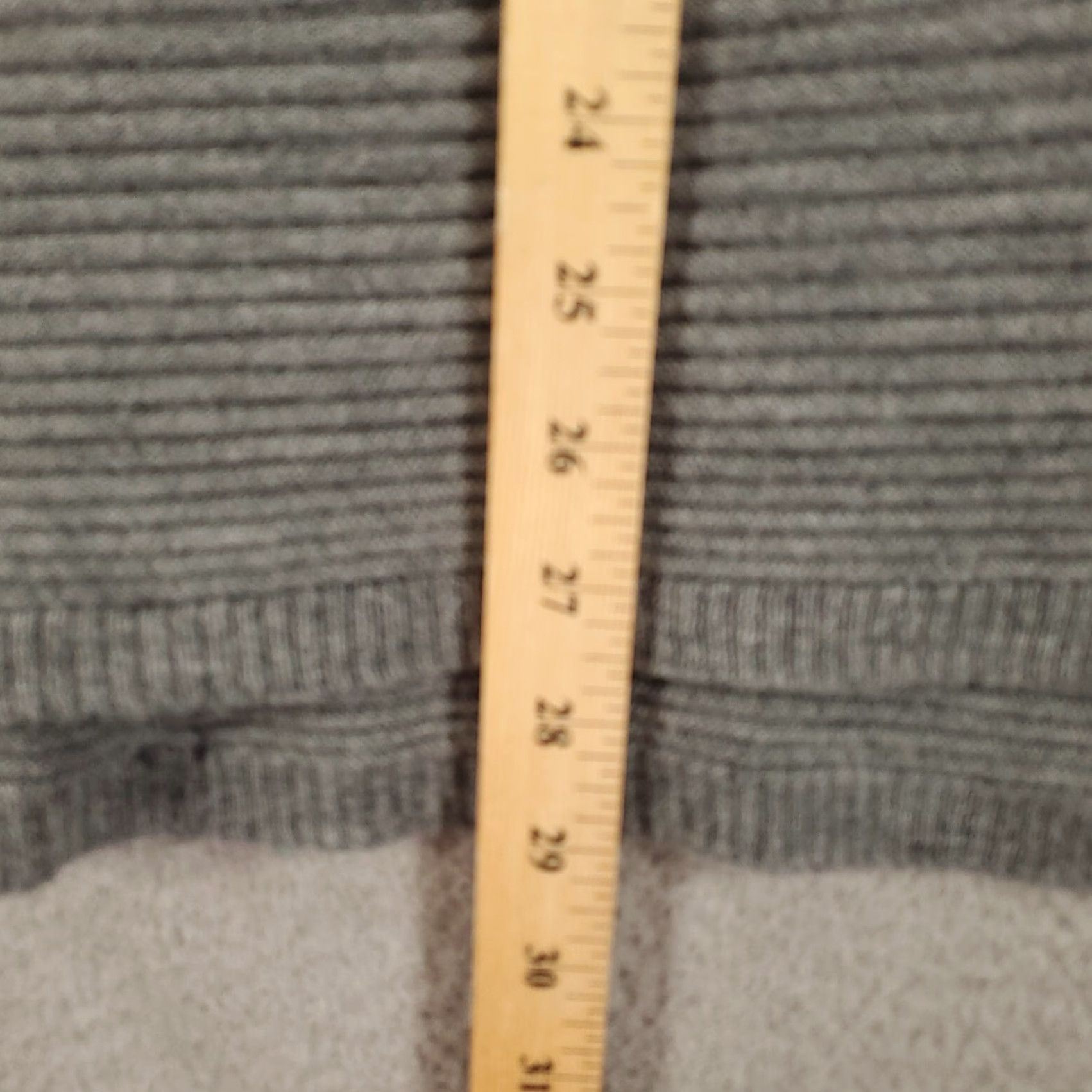 Vintage Tahari Womens Sweater Size 2X Gray Ribbed Button Back Accent Tunic Knit Top Size XXL / US 16-18 / IT 52-54 - 3 Thumbnail