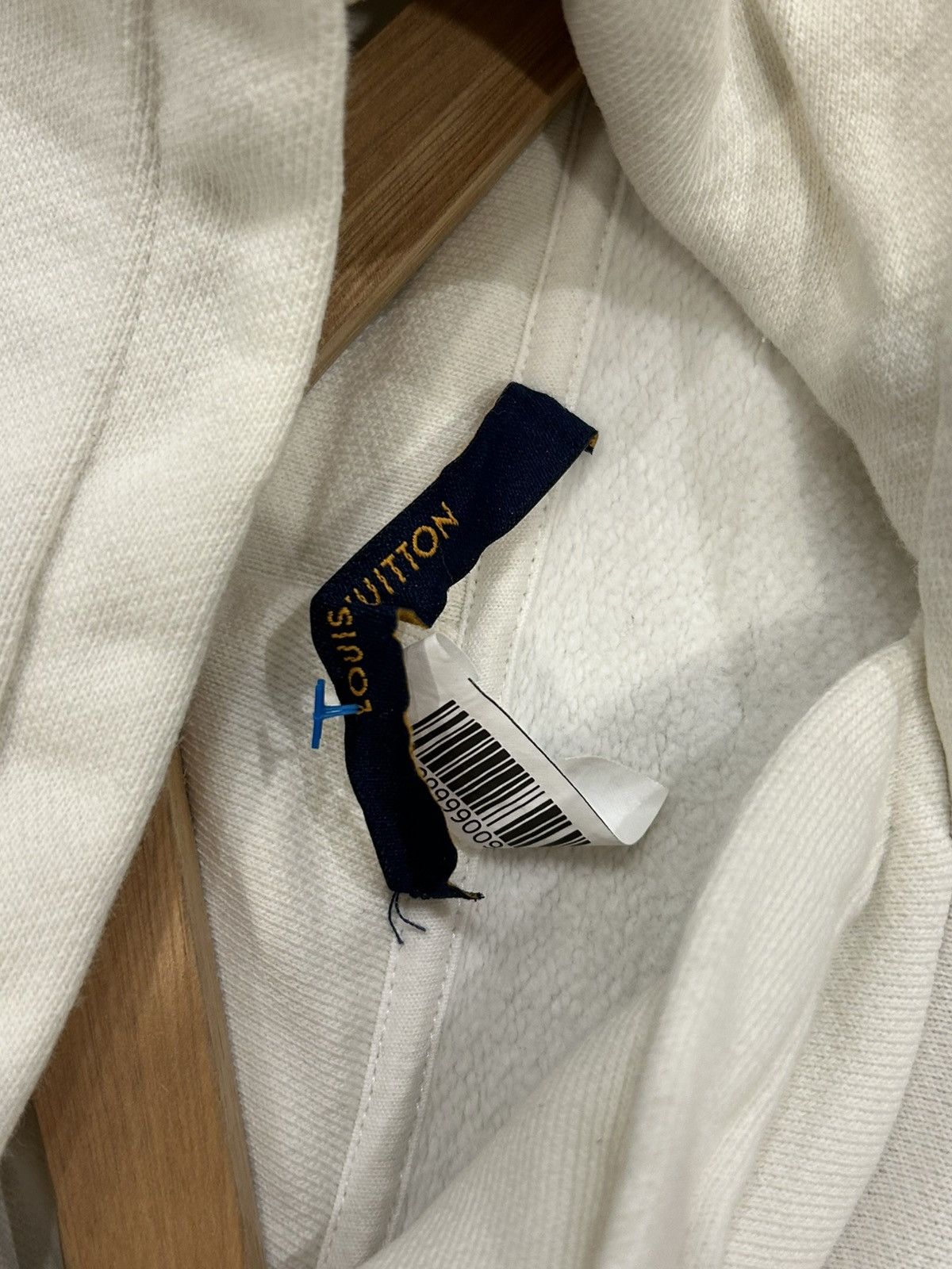Louis Vuitton Louis Vuitton Staple Hoodie - White Size US XL / EU 56 / 4 - 3 Thumbnail