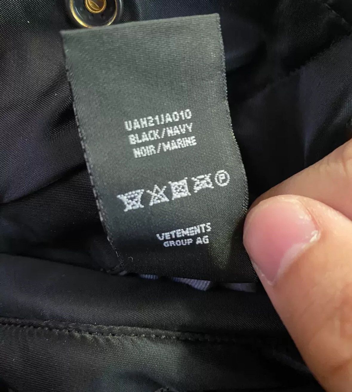 Vetements Vetements Alpha double-sided bomber manual cotton jacket Size US S / EU 44-46 / 1 - 9 Thumbnail