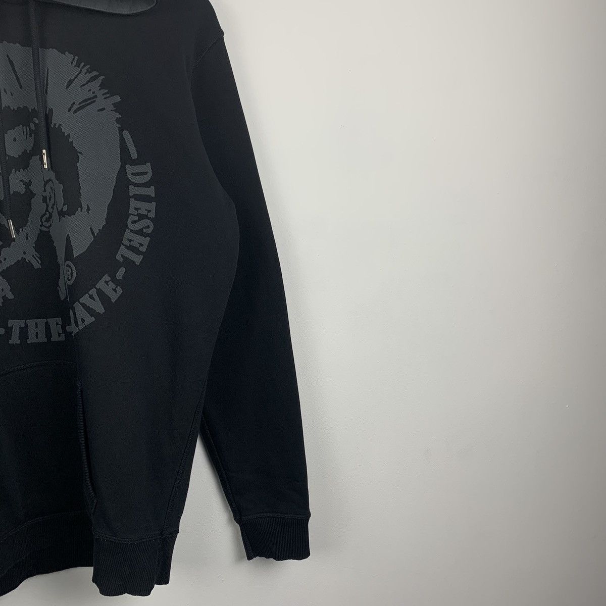 Diesel Diesel black hoodie big logo Y2K avant garde size M Size US M / EU 48-50 / 2 - 5 Thumbnail