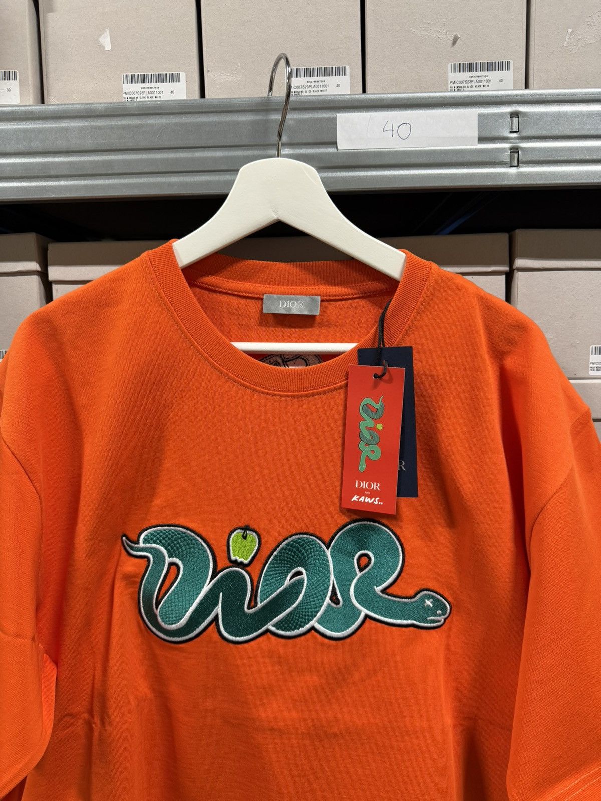 Dior × Kaws Dior x KAWS T-Shirt NEW 1500$ Size US XL / EU 56 / 4 - 2 Thumbnail