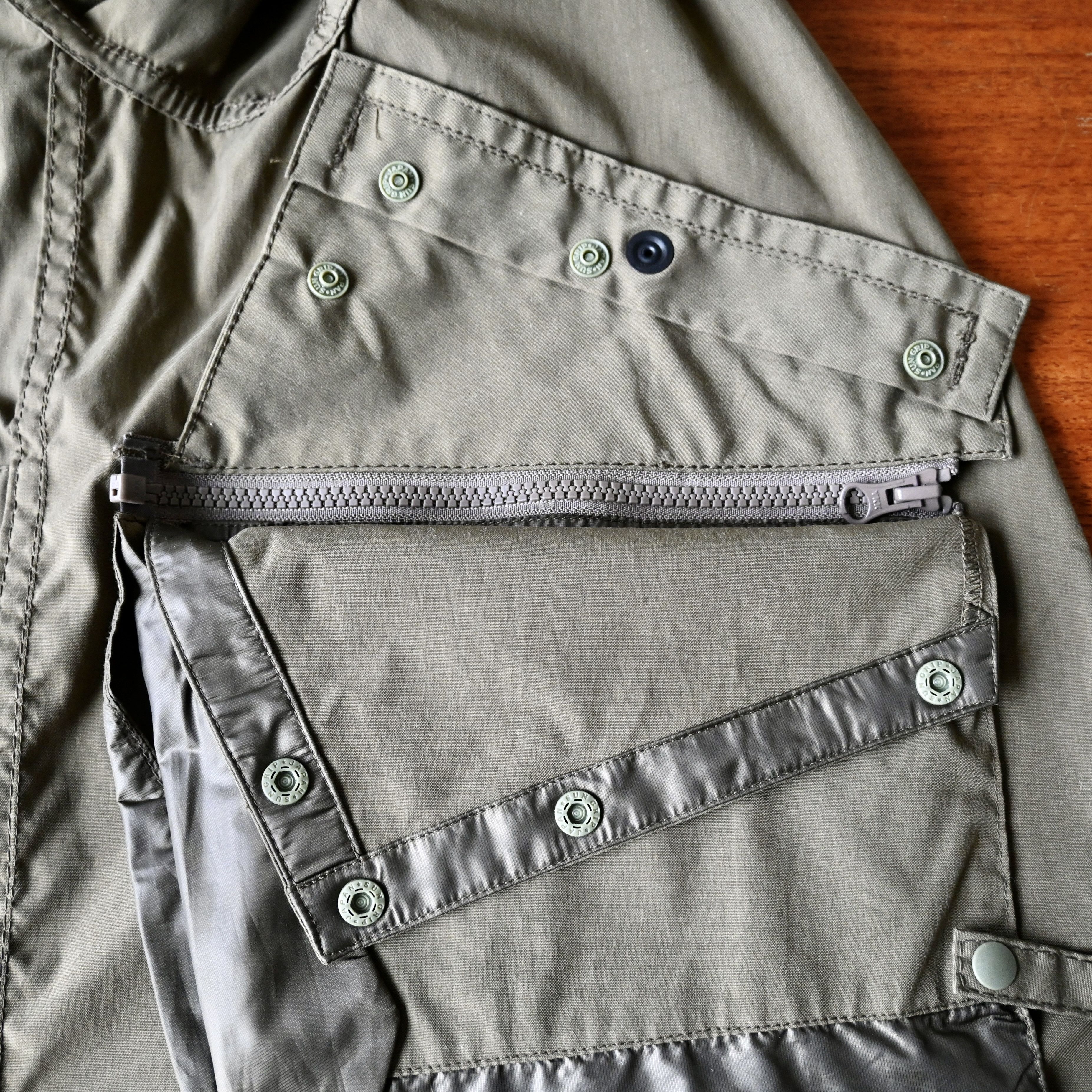 Beams Plus BEAMS PLUS x Komatsu Matere multi-pocket fishing jacket, OG Size US M / EU 48-50 / 2 - 9 Thumbnail