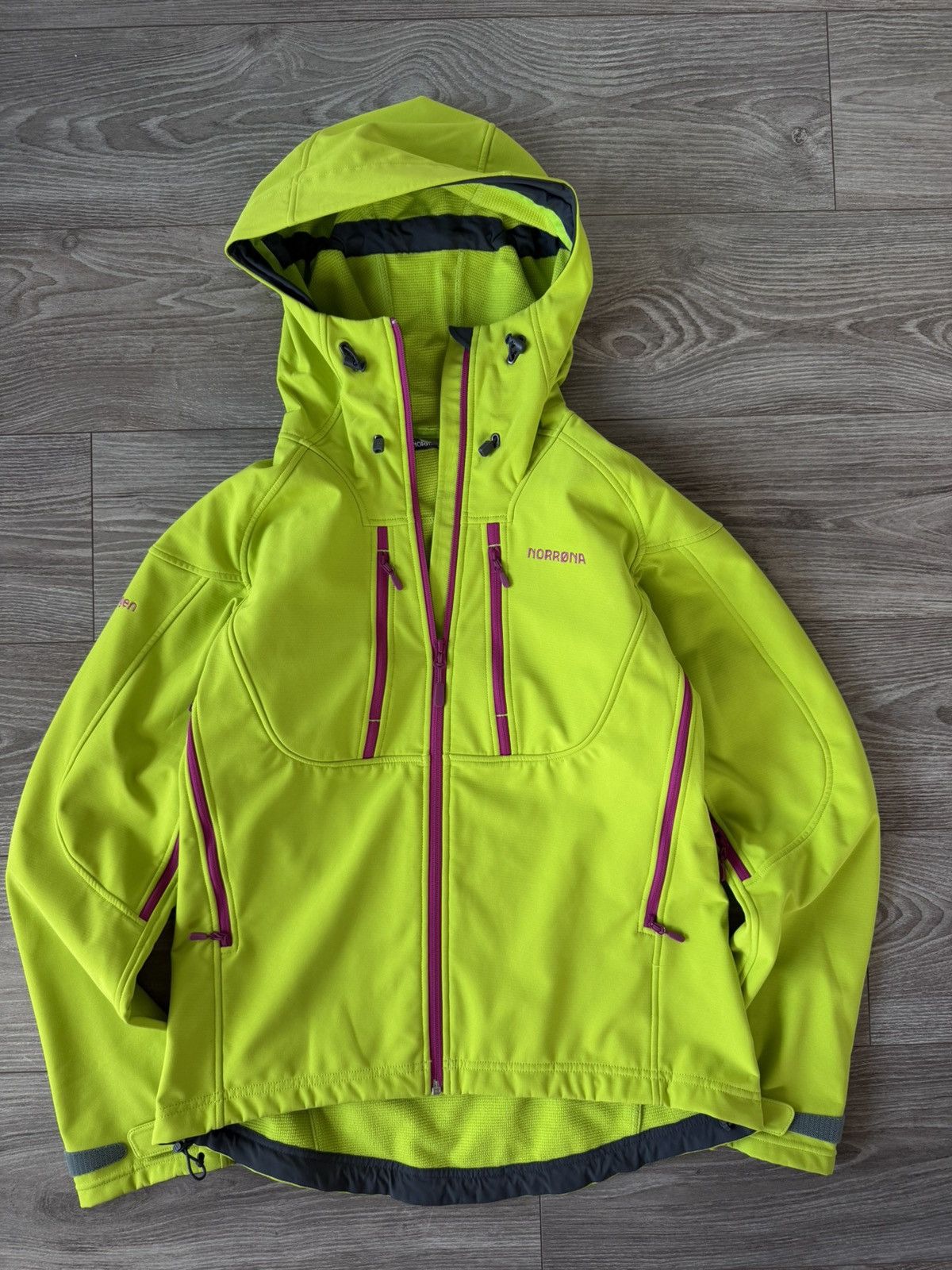 Norrona Norrona Trollveggen Flex3 Birch Tree Green Woman’s Jacket Size L / US 10 / IT 46 - 6 Thumbnail